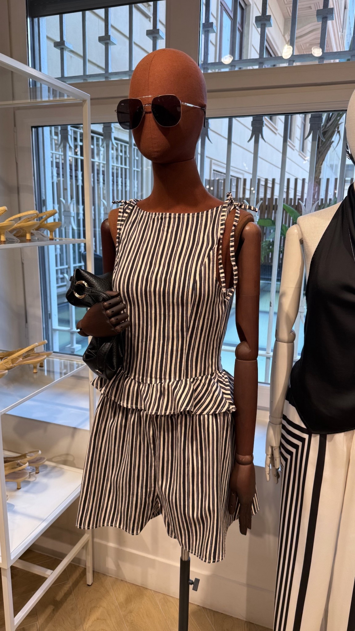 STRIPE LINEN SET🖤
Tags: new in H&M strap frill top shorts set co-ord date night spring summer city break holiday vacation super affordable 

#LTKstyletip #LTKsummer #LTKspring