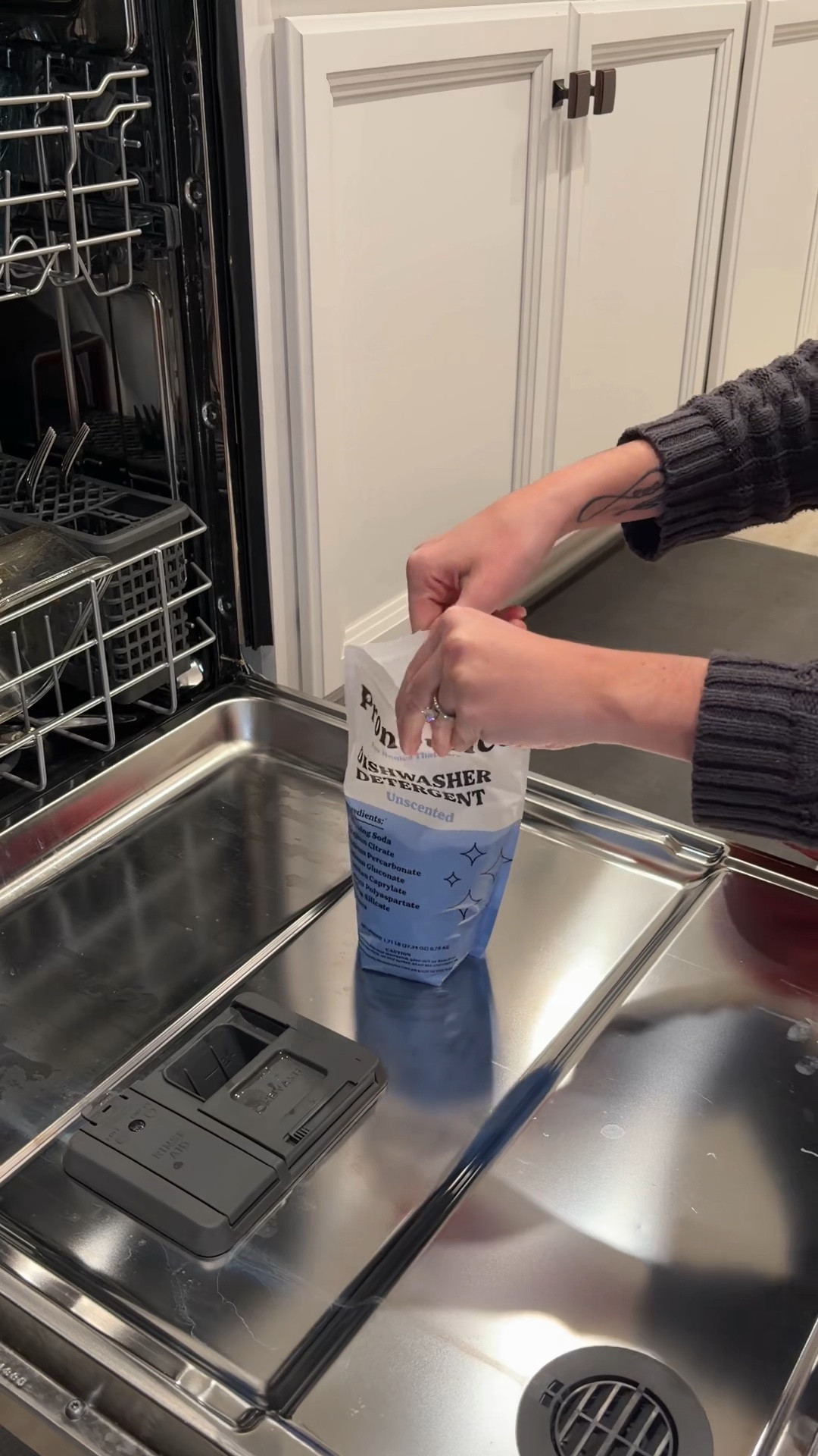 Nontoxic dishwasher detergent 

#LTKdayinmylife #LTKmomlife #LTKHome
