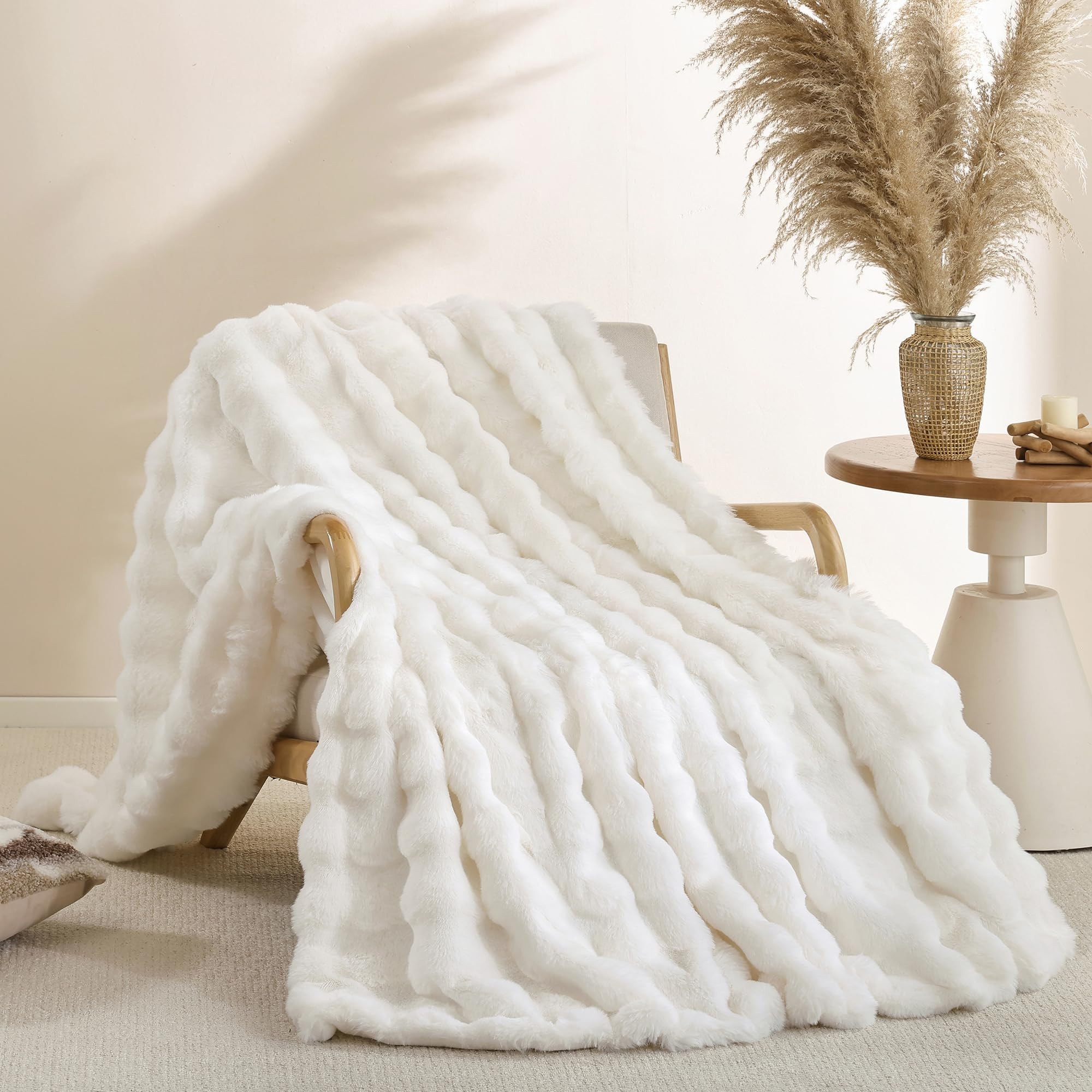 Smoofy Faux Fur Throw Blanket for Couch – Cream White Fluffy Cozy Rabbit Fleece, Plush Soft Bub... | Amazon (US)