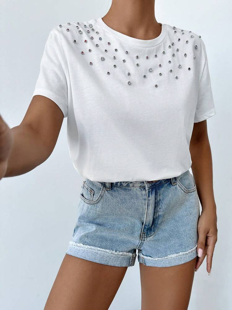 Camiseta Con Diseño De Diamante De Imitación De Cuello Redondo | SHEIN