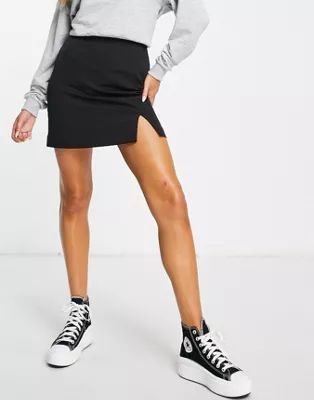 New Look split front mini skirt in black | ASOS (Global)