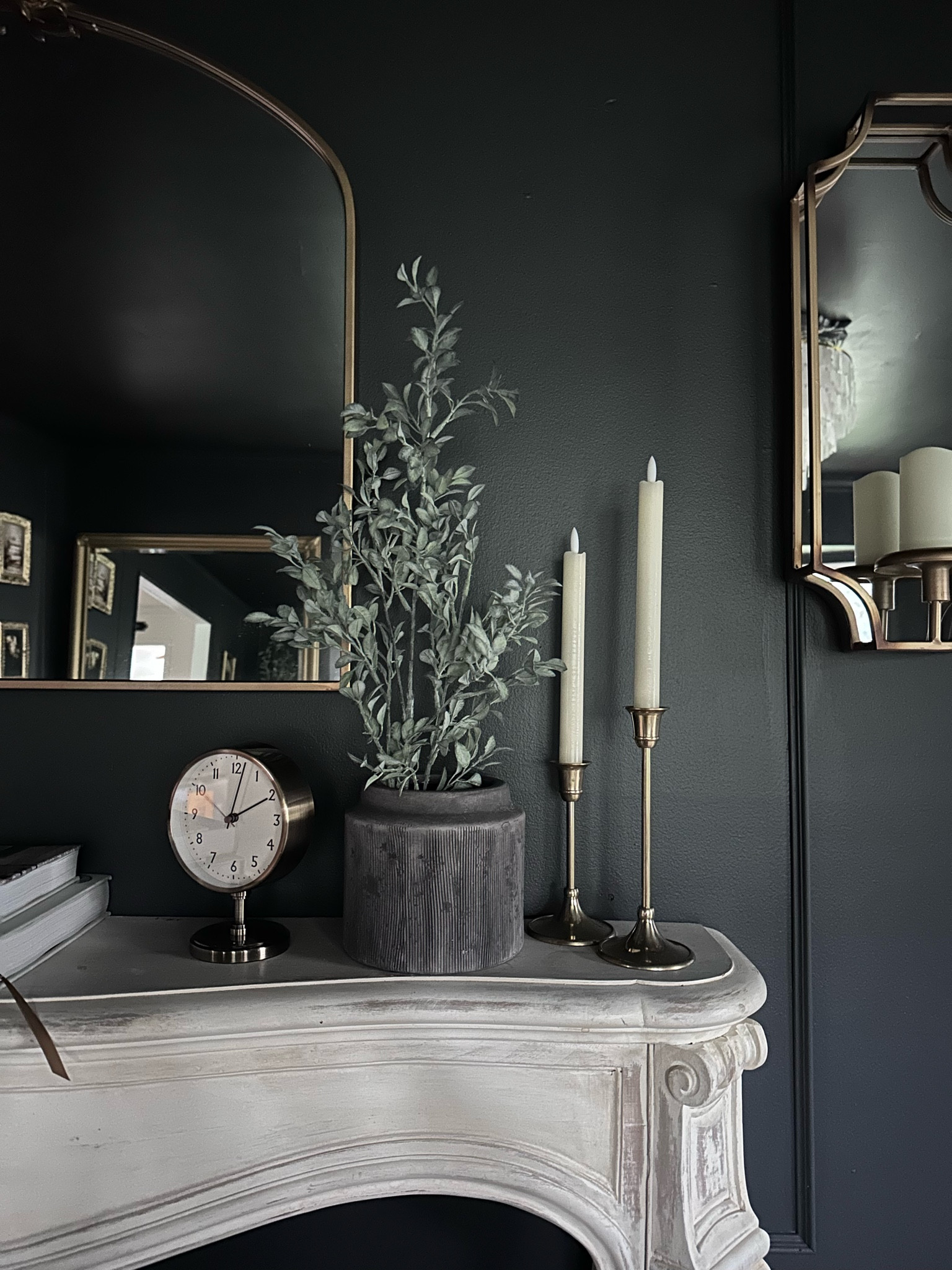 This ceramic vase only cost $6 and it’s back in stock!!

#LTKhome