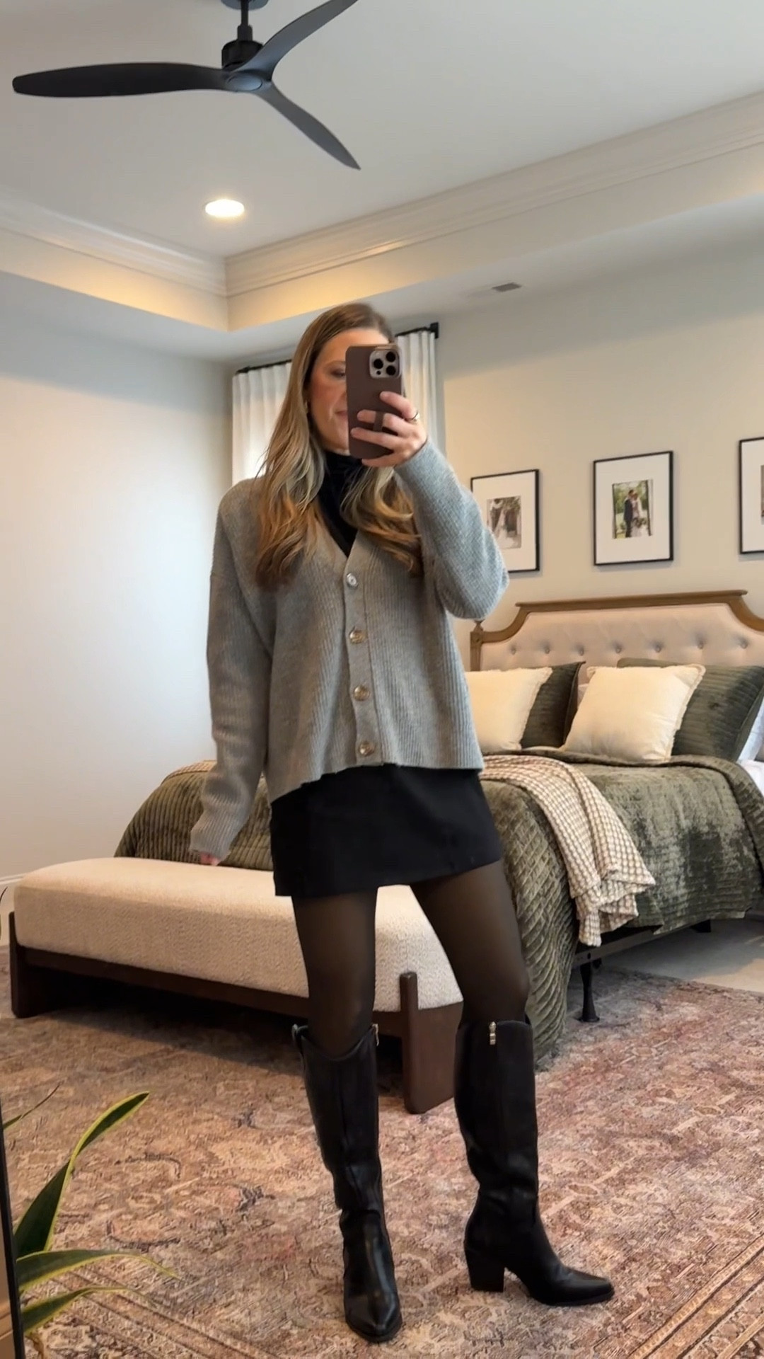 cozy combo I’ll wear on repeat this winter 🖤
• Quince cardigan (S) — one of those classic pieces you’ll have for years
• Amazon fleece tights
• Amazon knee-high boots

Easy, elevated, and warm enough for real life.

Use code INFG-25SIMPLYCHICMAMA10 for my Quince favorites.

#LTKootd #LTKWorkwear #LTKgrwm