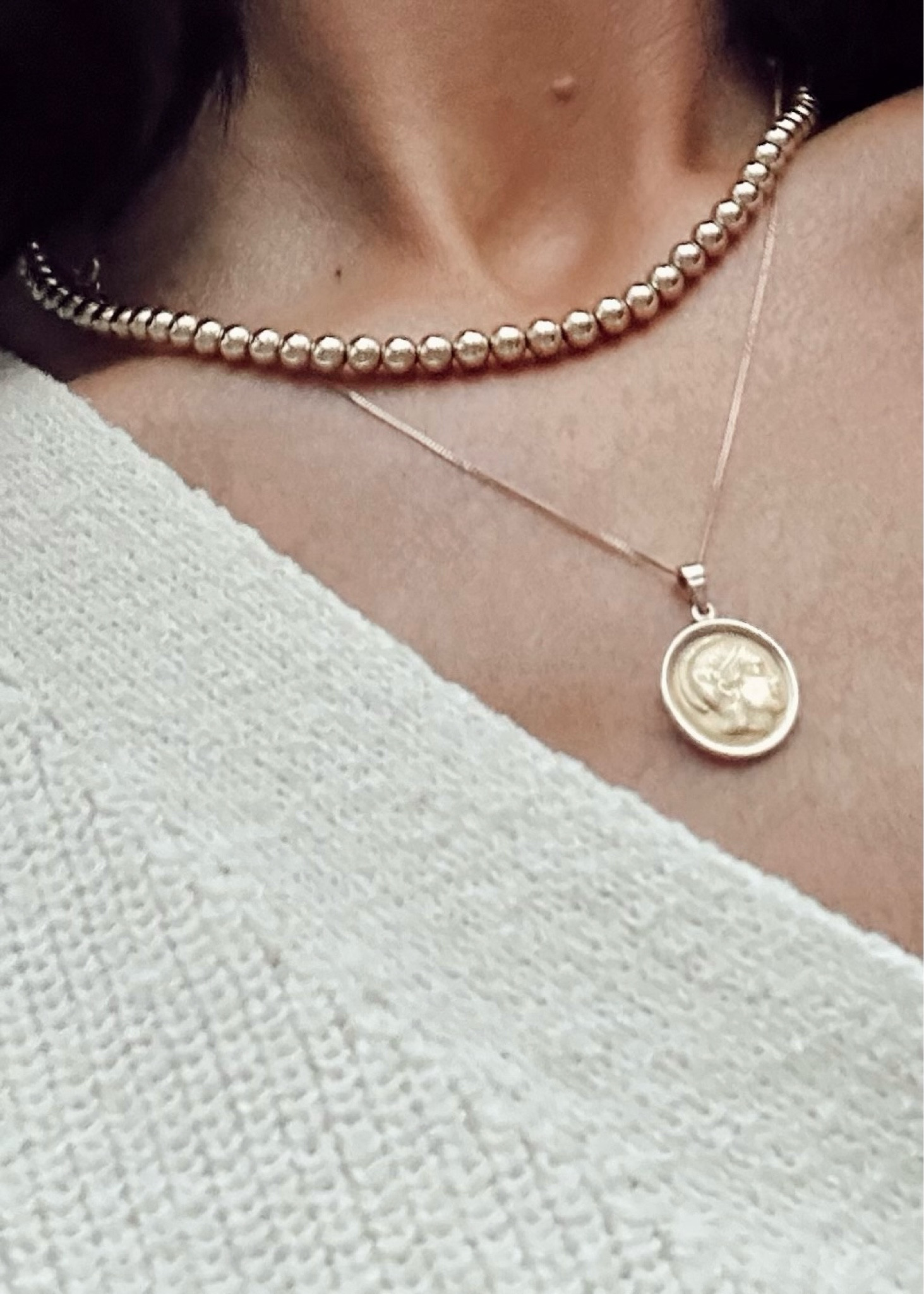 JEWELRY ON REPEAT

14k gold filled beaded necklace wearing the size 5mm here ✨ #stylinbyaylincollection

#LTKStyleTip