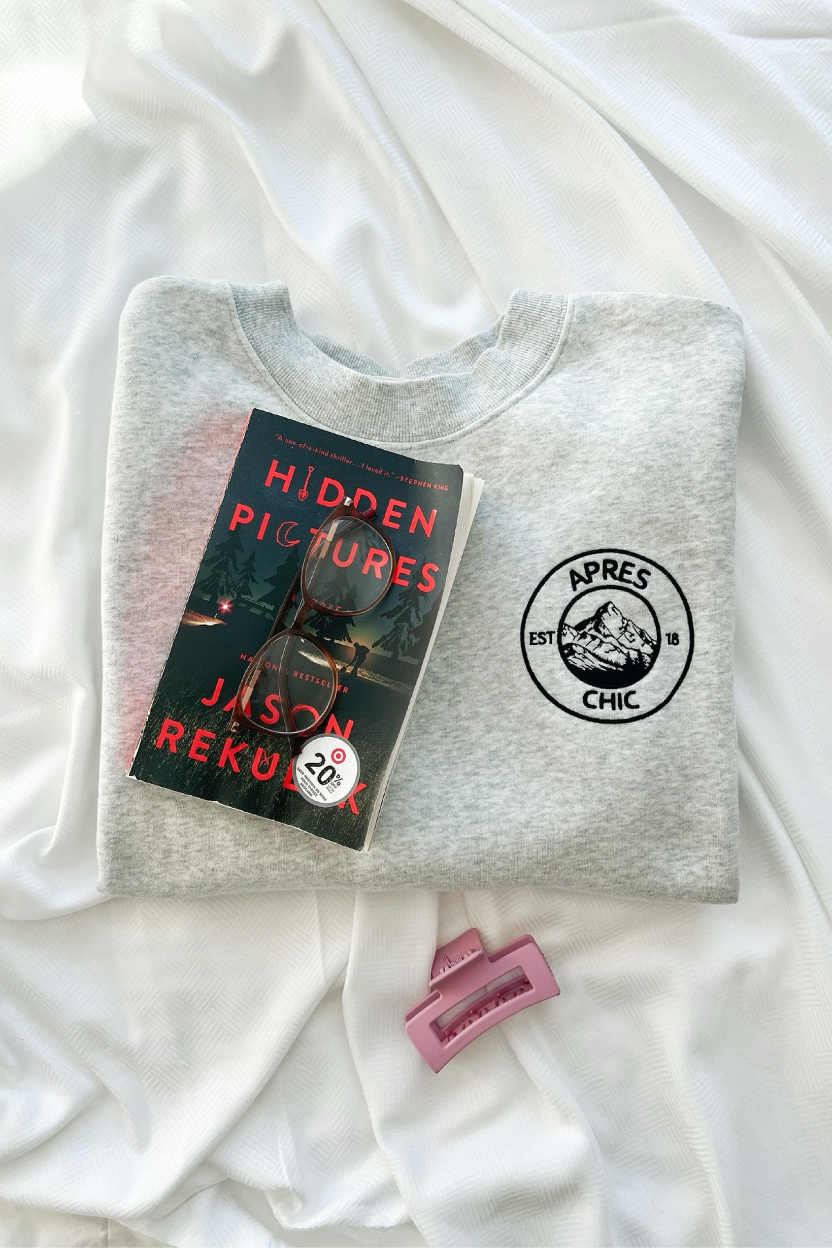 Staycation starts now. 💤 Linked this new sweatshirt (is Apres the new word for this winter season because I’m seeing it EVERYWHERE!), book (SO good so far) and claw clip (my hair is finally long enough)! 

#LTKHoliday #LTKSeasonal #LTKGiftGuide