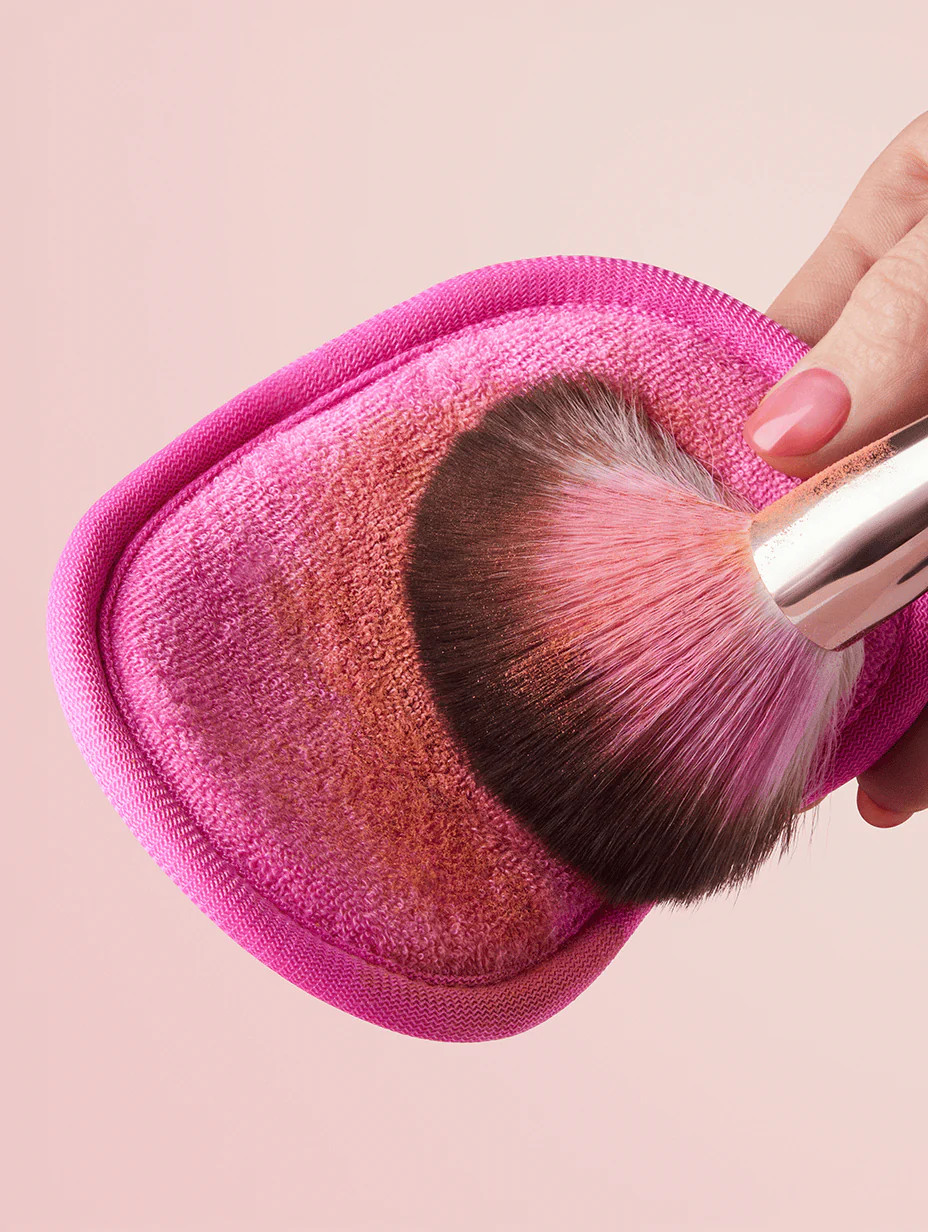 Brush Dry Shampoo Cleanser | DIBS Beauty | DIBS Beauty