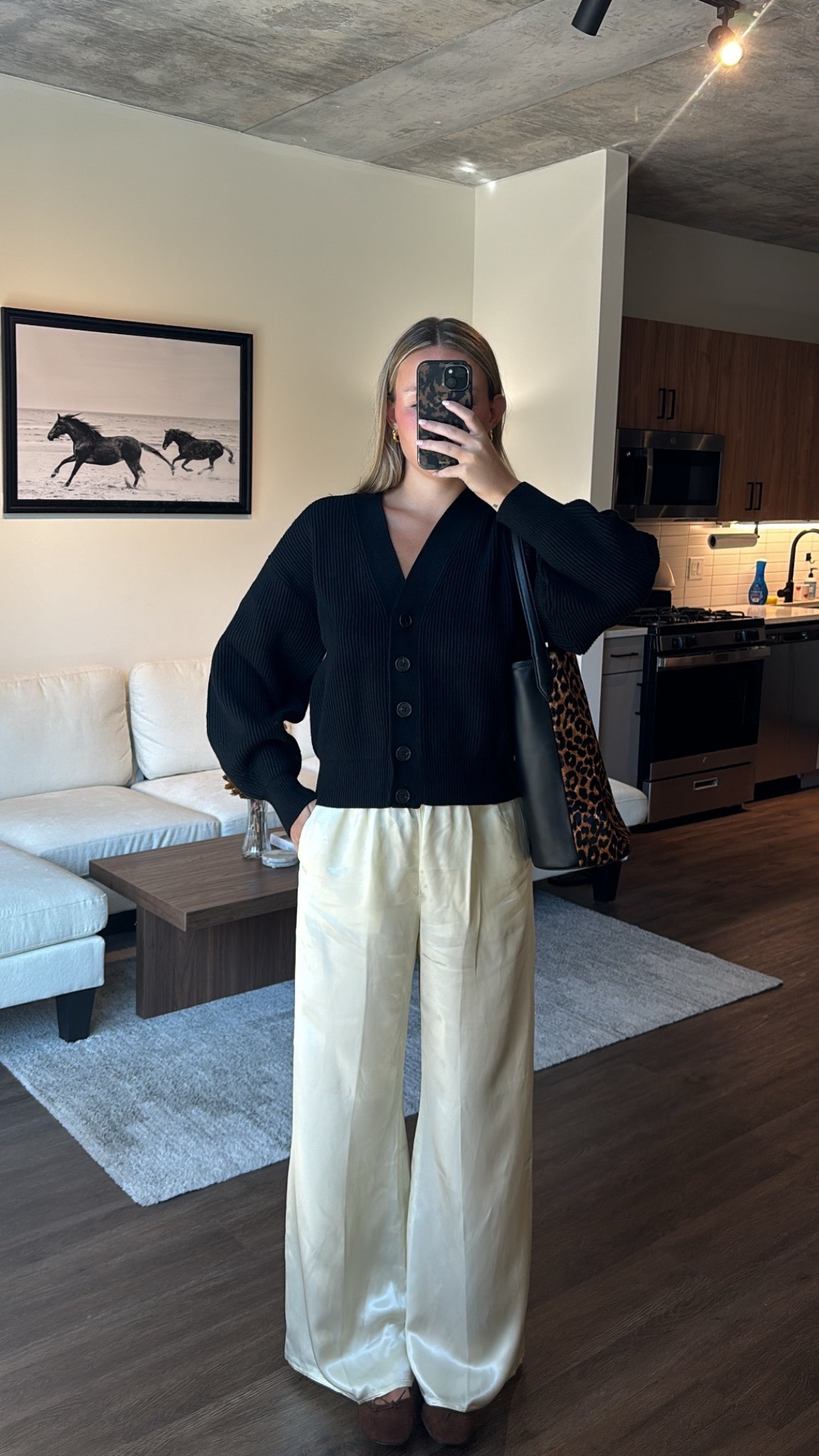 Wearing a small cardigan and small in the pants!! 

@jcrew #injcrew #ad

#LTKFallSale #LTKStyleTip #LTKFindsUnder50