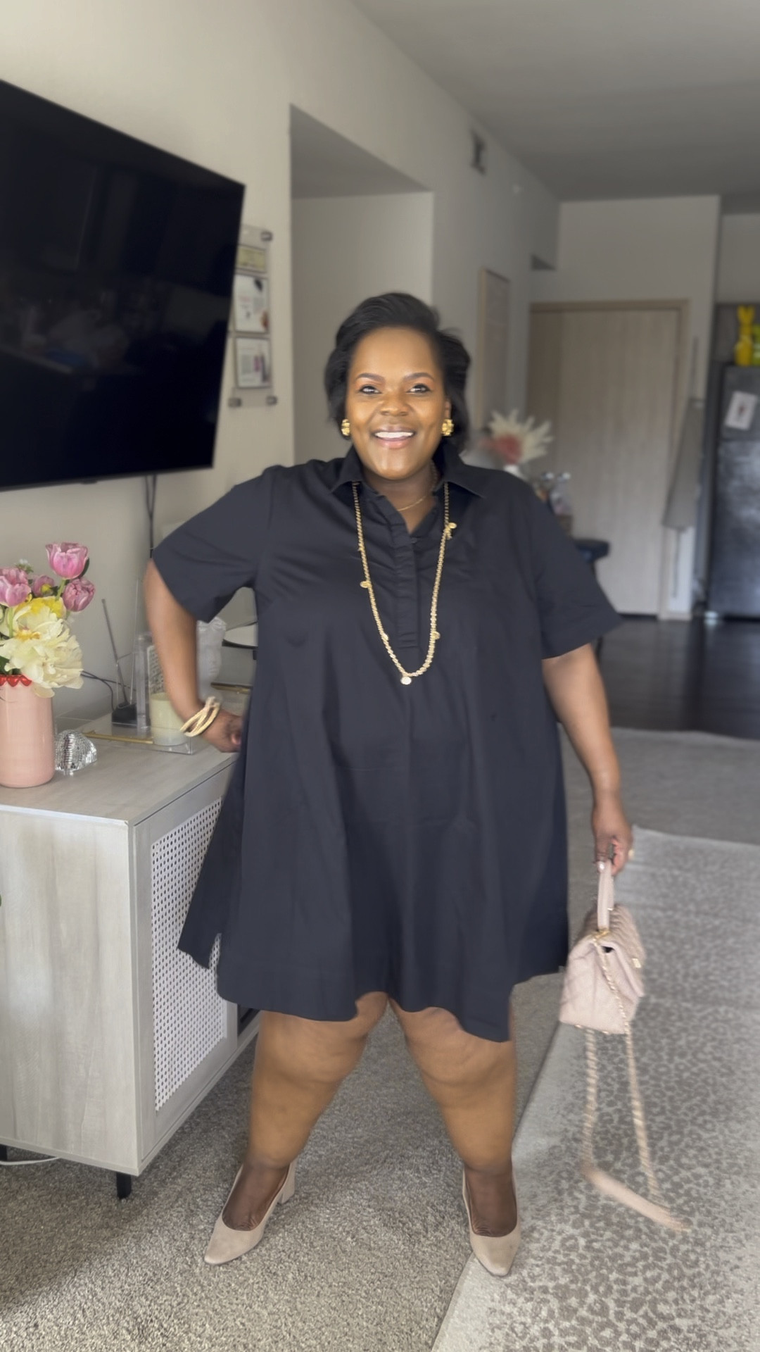 Can you believe this swing mini dress is only $20 right now at Old Navy? Such a great staple classic dress and it does have pockets! They also just released this in a DENIM print! Teachers snatch this one up because it’ll be perfect for the classroom. Love that you can add a blazer or cardigan to dress it up! I’m wearing the Large. ⭐️⭐️⭐️⭐️⭐️

#LTKBacktoSchool #LTKVideo #LTKSaleAlert