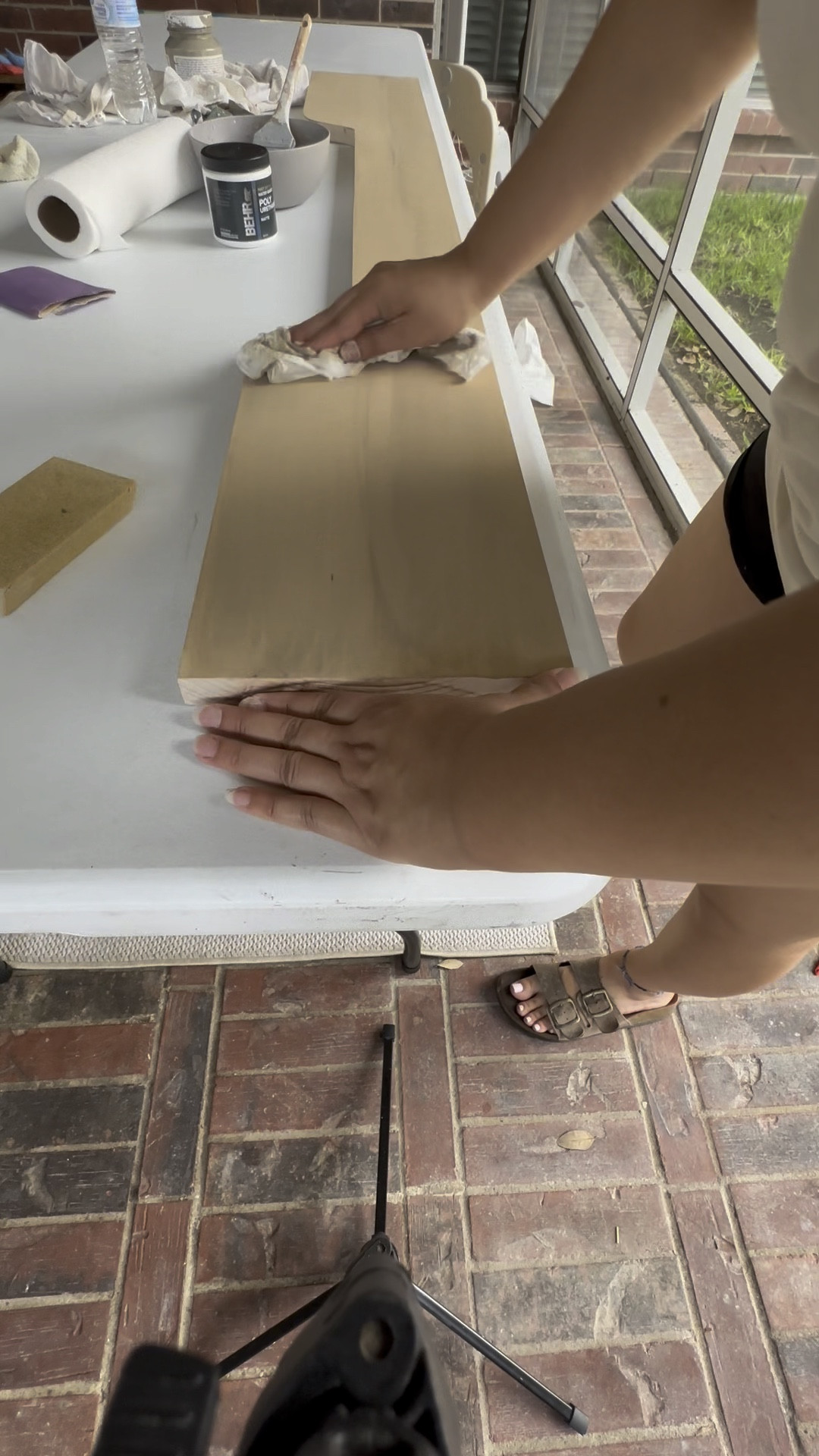 My go to paint for a perfect paint wash 🤍 



#LTKHome #LTKVideo