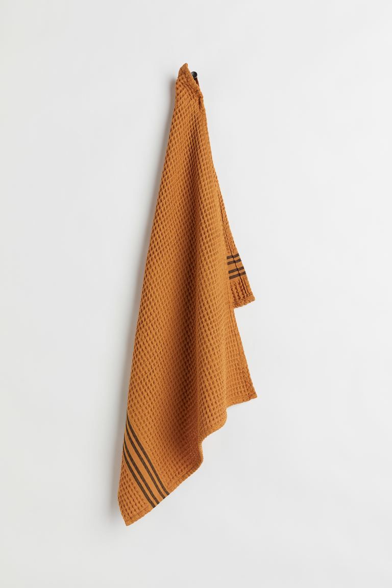 Waffled Tea Towel | H&M (US + CA)