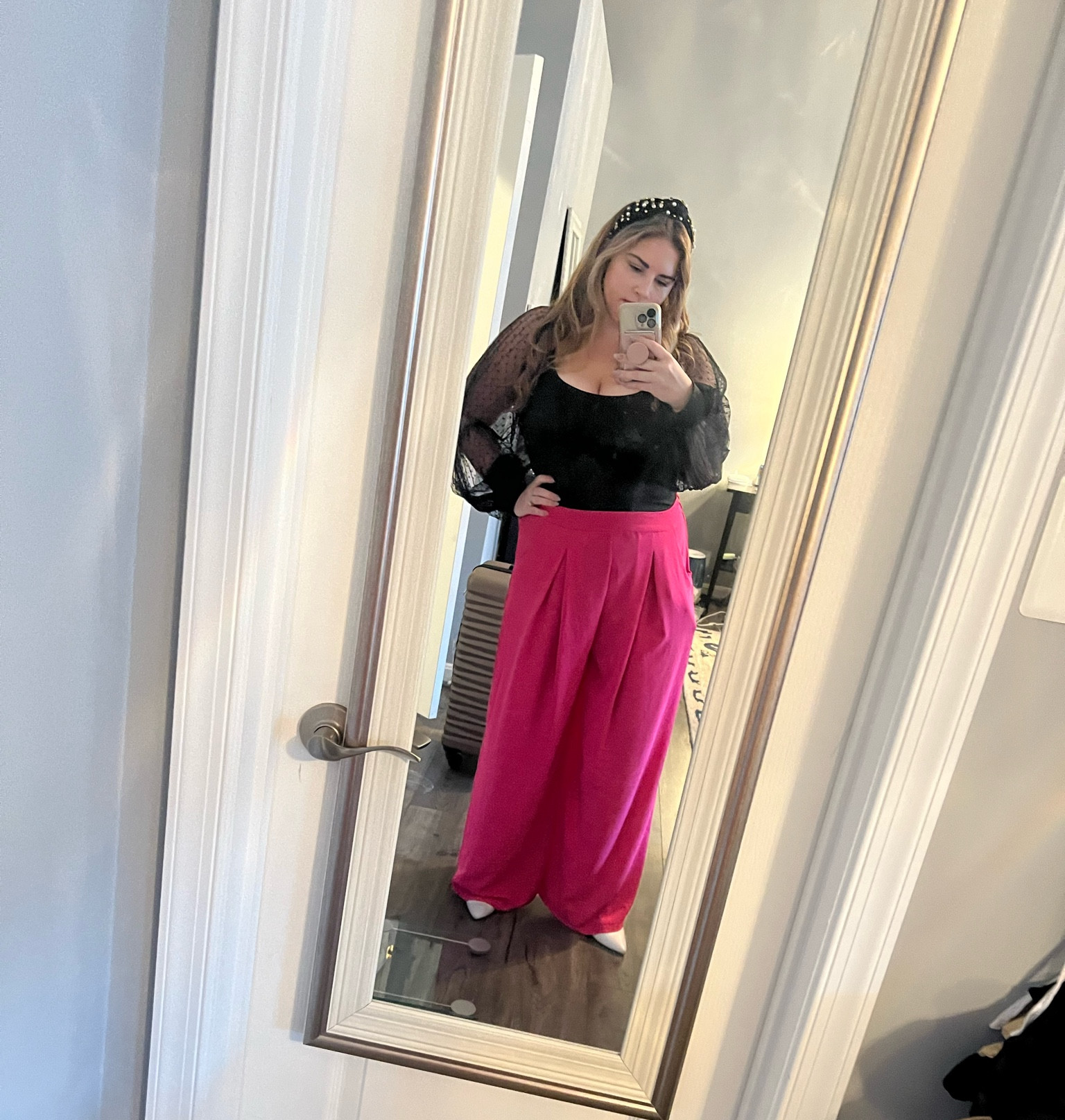 Bodysuit large 
Pants large 
Shoes 7.5


#LTKSeasonal #LTKcurves #LTKstyletip