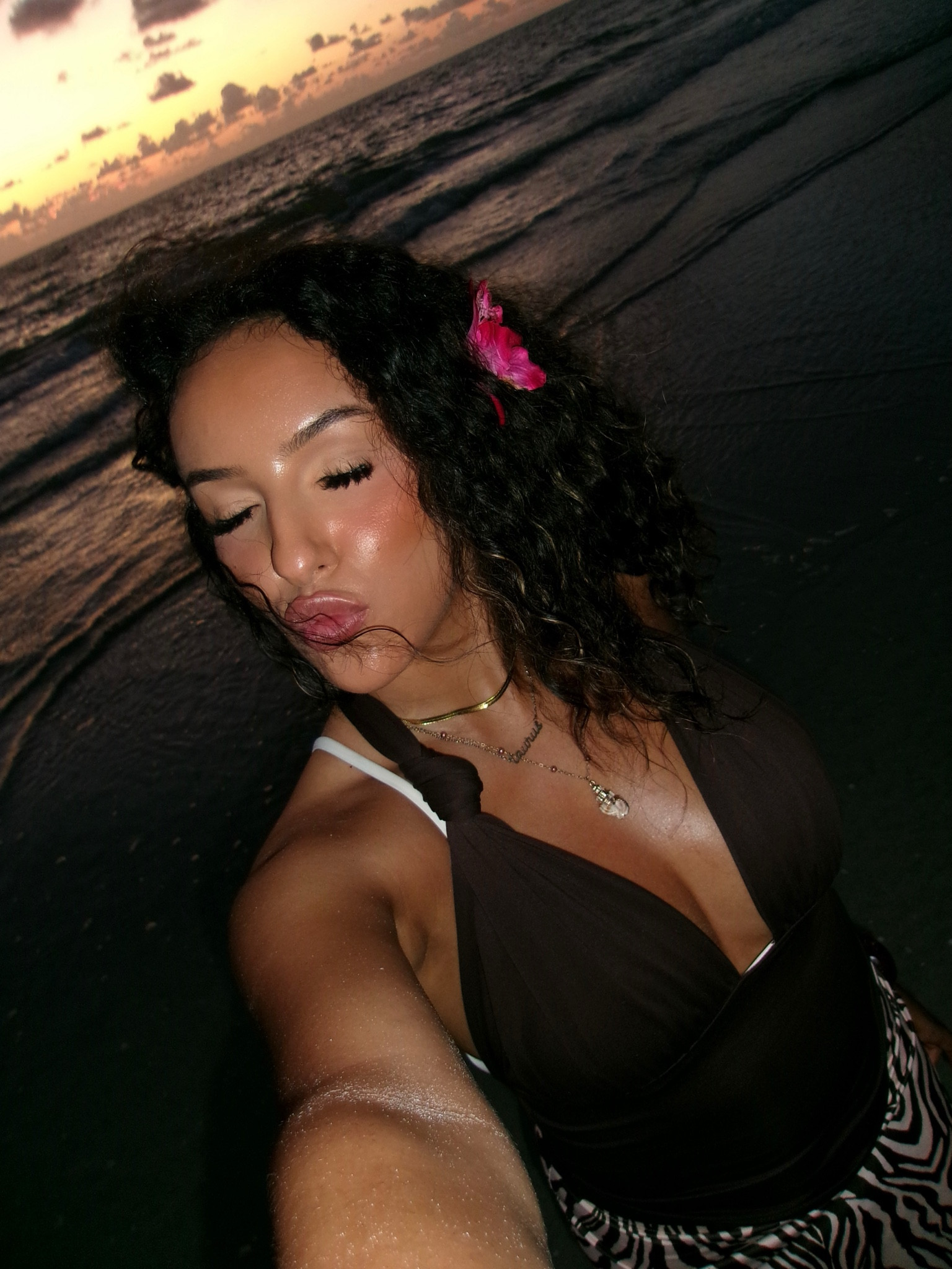 My fave digital camera is on sale again! 

#LTKStyleTip #LTKFindsUnder100 #LTKSaleAlert