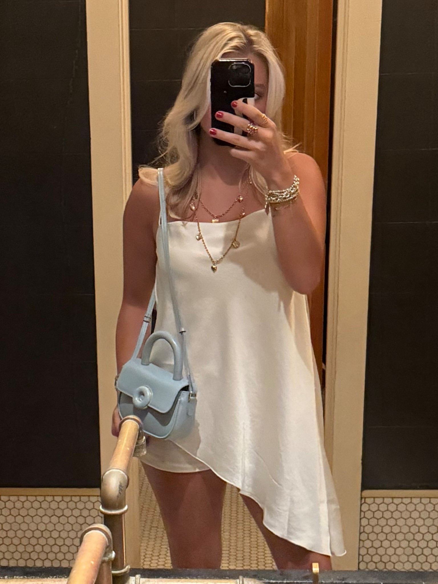 Last night’s dinner outfit 🦋 more details on my locker!!

#LTKItBag #LTKSummerEdit