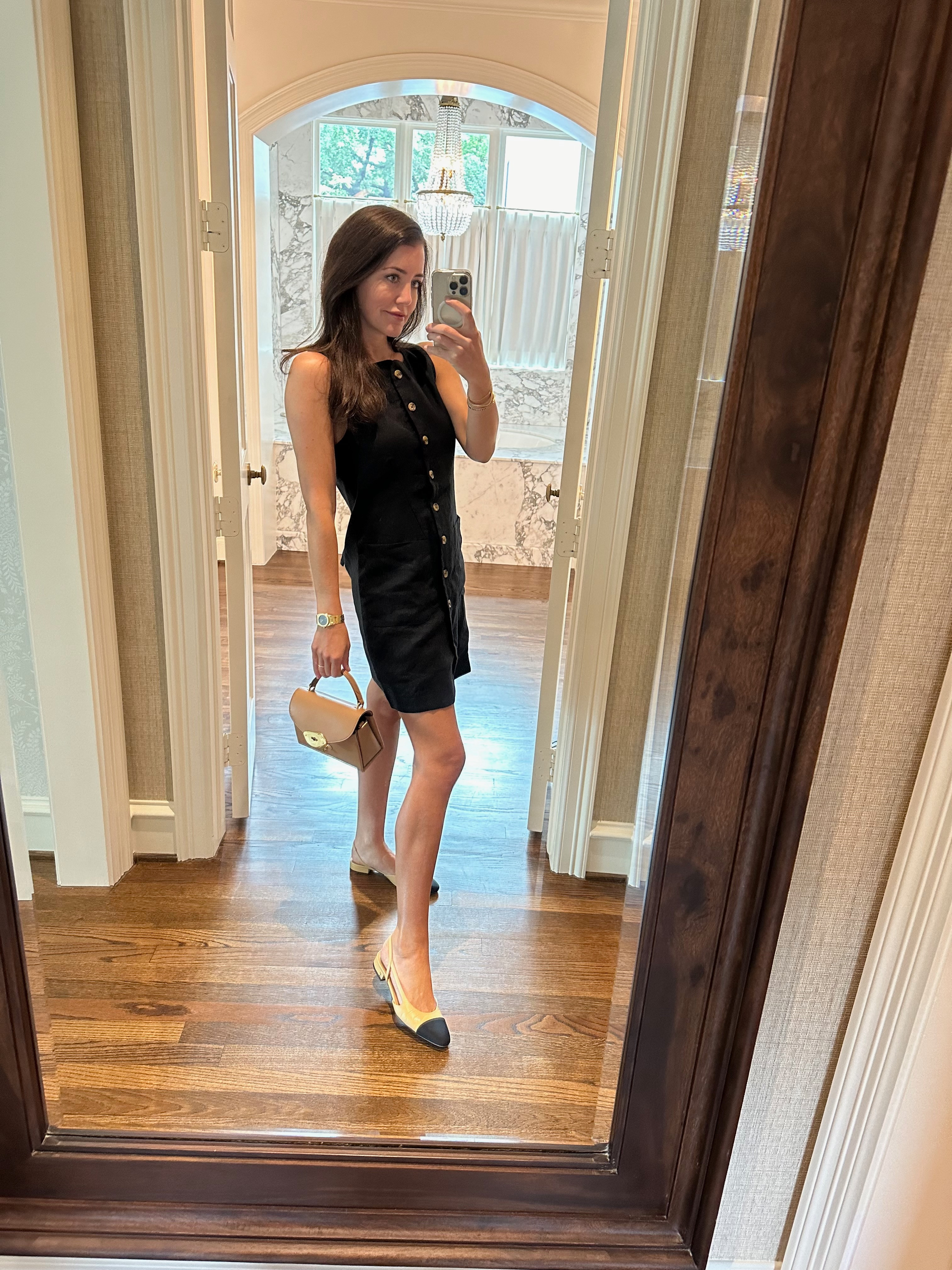 posse dress // mulberry bag // chanel flats 

 