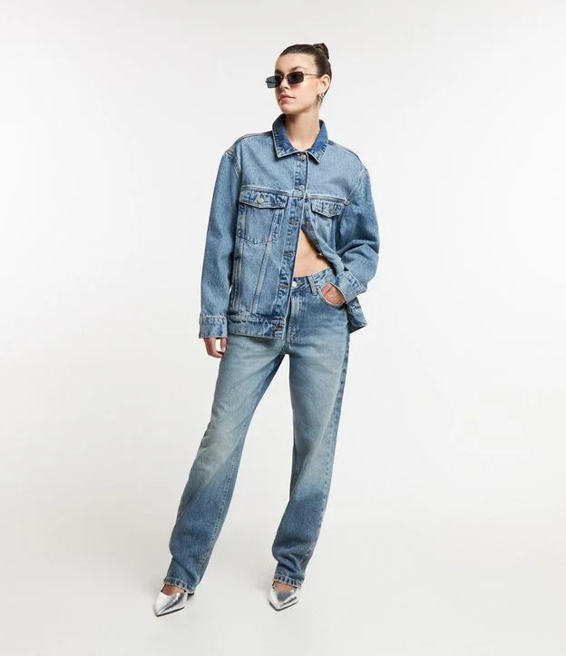 Calça Reta em Jeans com Cintura Média Azul | Renner (BR)