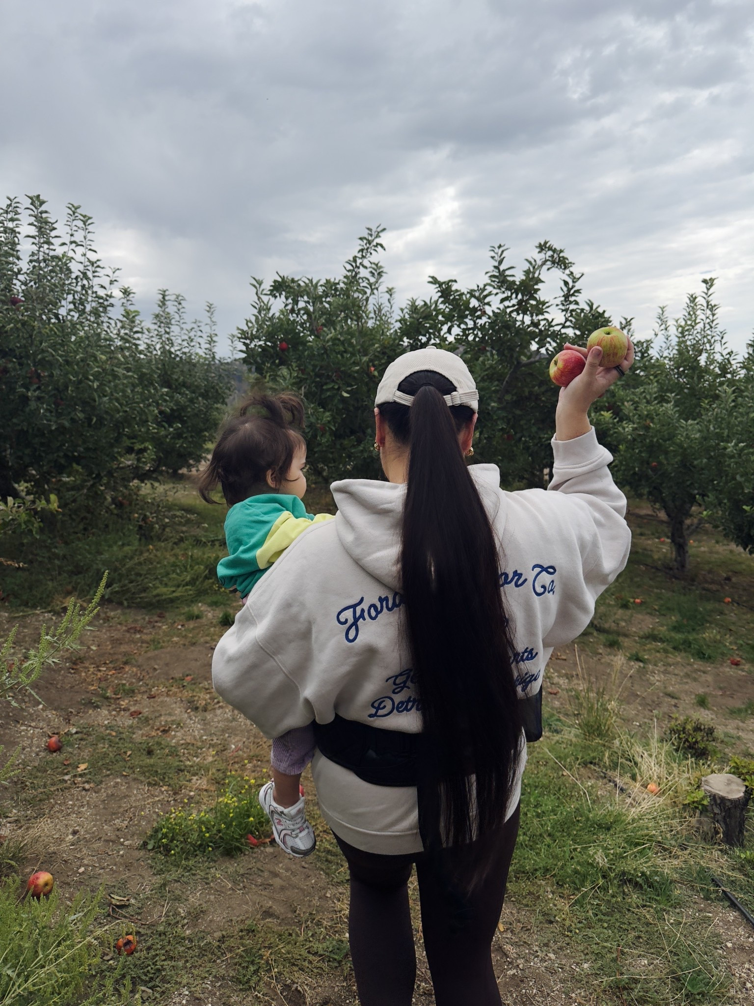 stoked because I was the only mom not huffing and puffing up the orchard trail with her little. tushbaby saves lives! 🍎 

#LTKBaby #LTKKids #LTKSeasonal