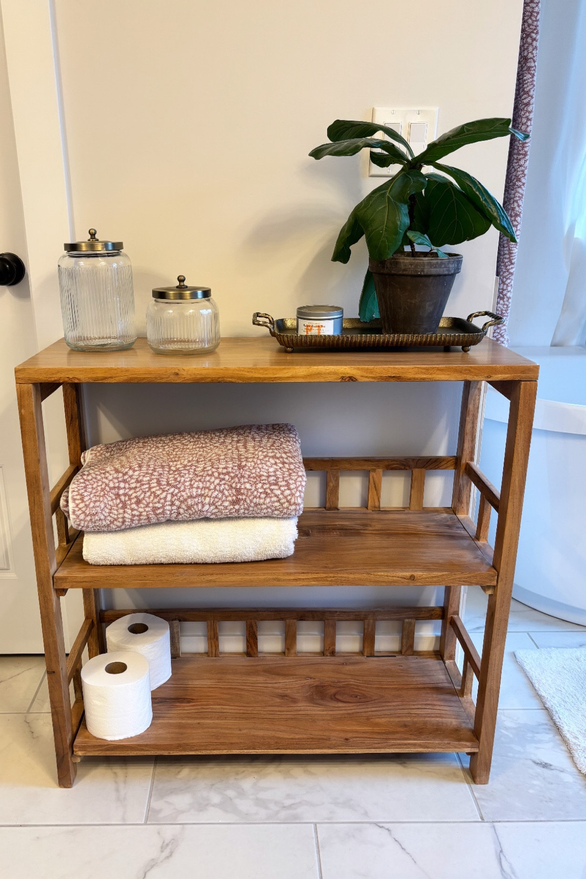Bathroom reorganization and deco coming along 💕 Target Shelf from homegoods

#LTKFamily #LTKFindsUnder50 #LTKHome