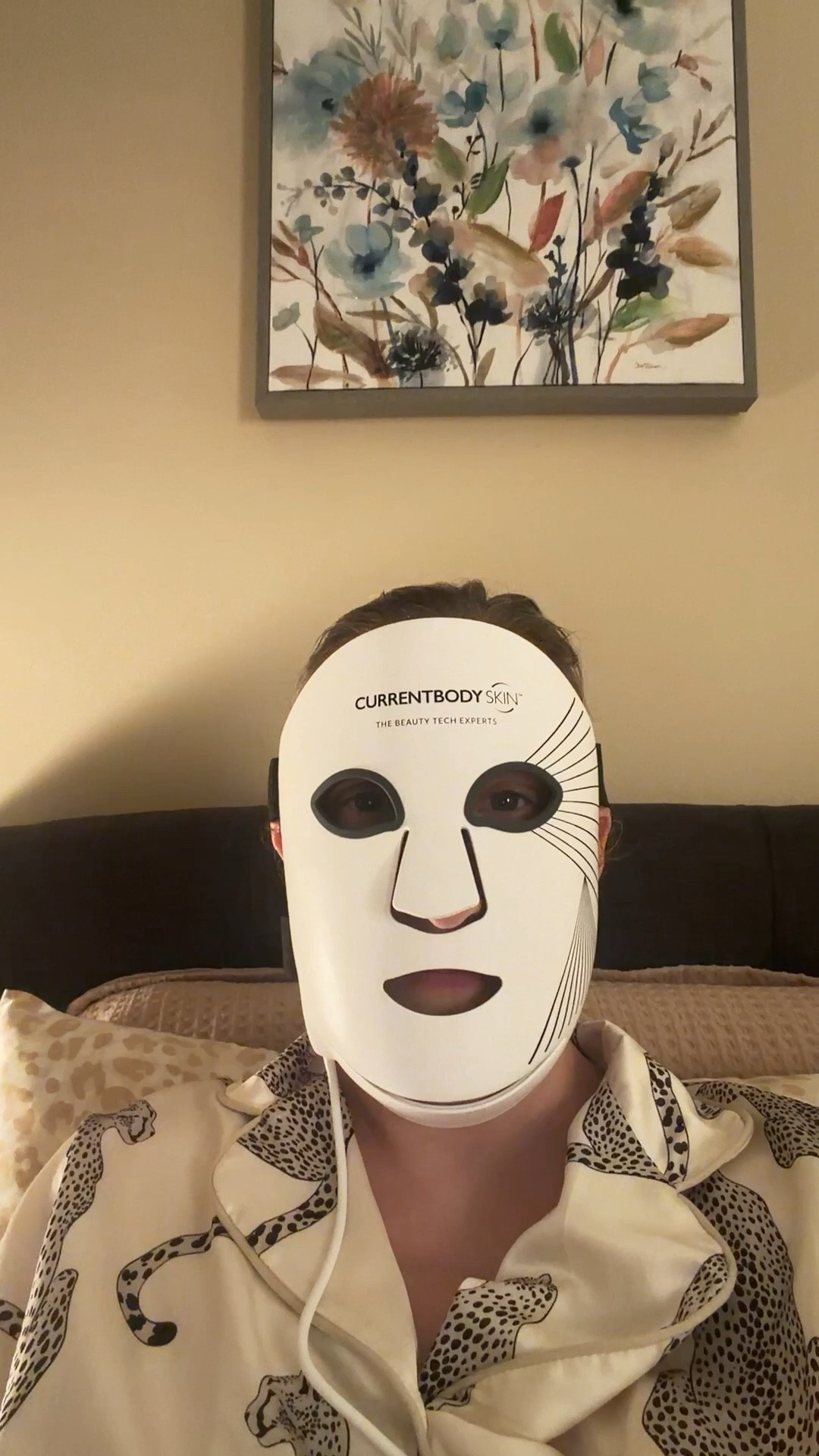The best way to end a busy day. 10 mins to 30% less wrinkles!!

Code DOUBLEDUTY for 10% off. 

#currentbody #LEDmask #wrinklereduction #skincare

#LTKmomlife #LTKselfcare