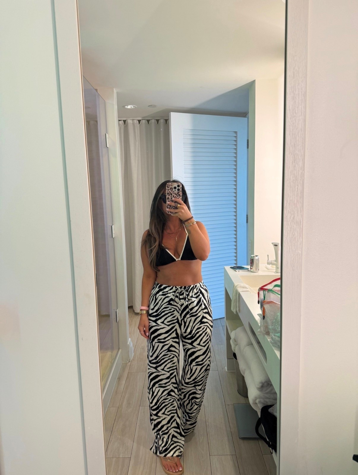 These Amazon pants are 10/10 for vacation ☀️✈️🩵

#LTKSeasonal #LTKootd #LTKTravel