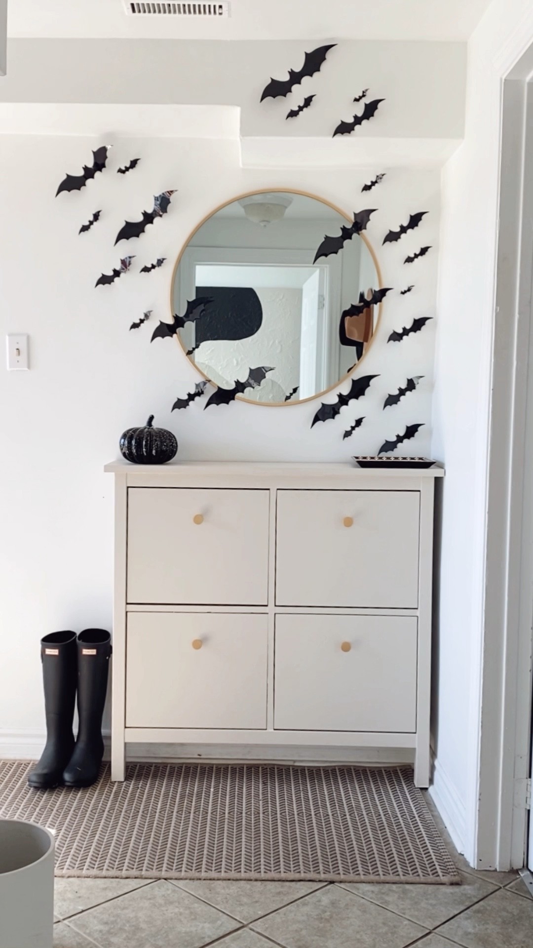 it’s frickin bats!

#LTKunder50 #LTKHalloween #LTKSeasonal