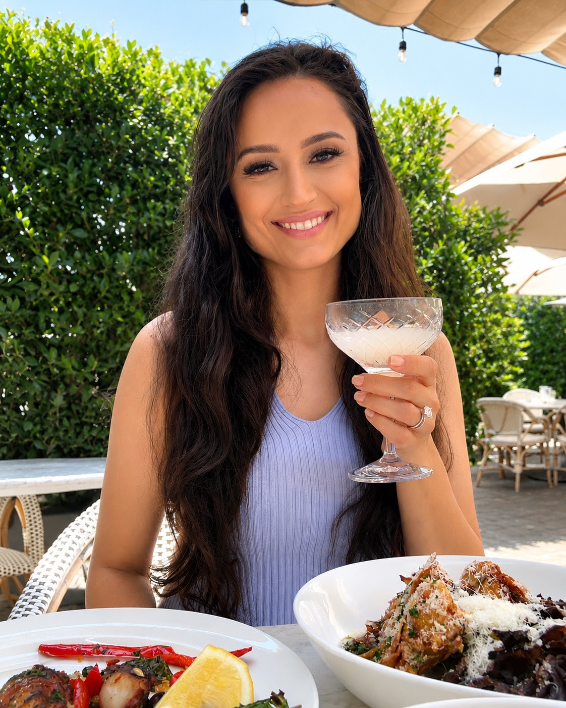 Just a girl and her food. 🥗🧆🥩🥩 Back in Beverly Hills for the @michelemariepr gifting suite and creator event today. I’m sharing my top three lunch spots you have to try. 🤤

1. @cecconisrestaurants 
2. @waldorfbevhills ‘ Rooftop by JG 
3. @bevhillshotel ‘ Polo Lounge 

What’s yours? 

#WestHollywood #WeHo #MicheleMariePR #BeverlyHillsInfluencer #BeverlyHillsCreator
