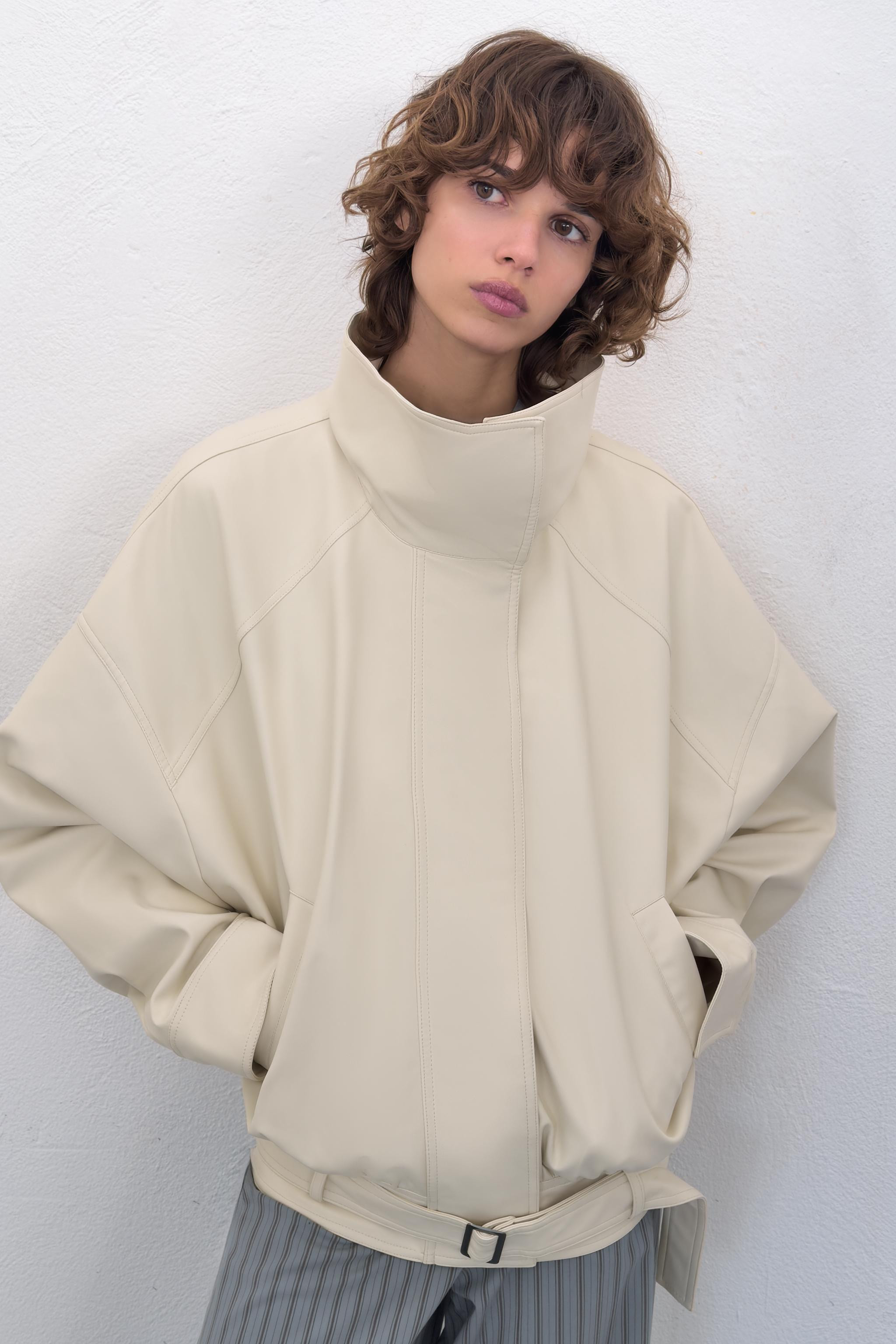 OVERSIZE LEATHER EFFECT BOMBER JACKET | Zara UK