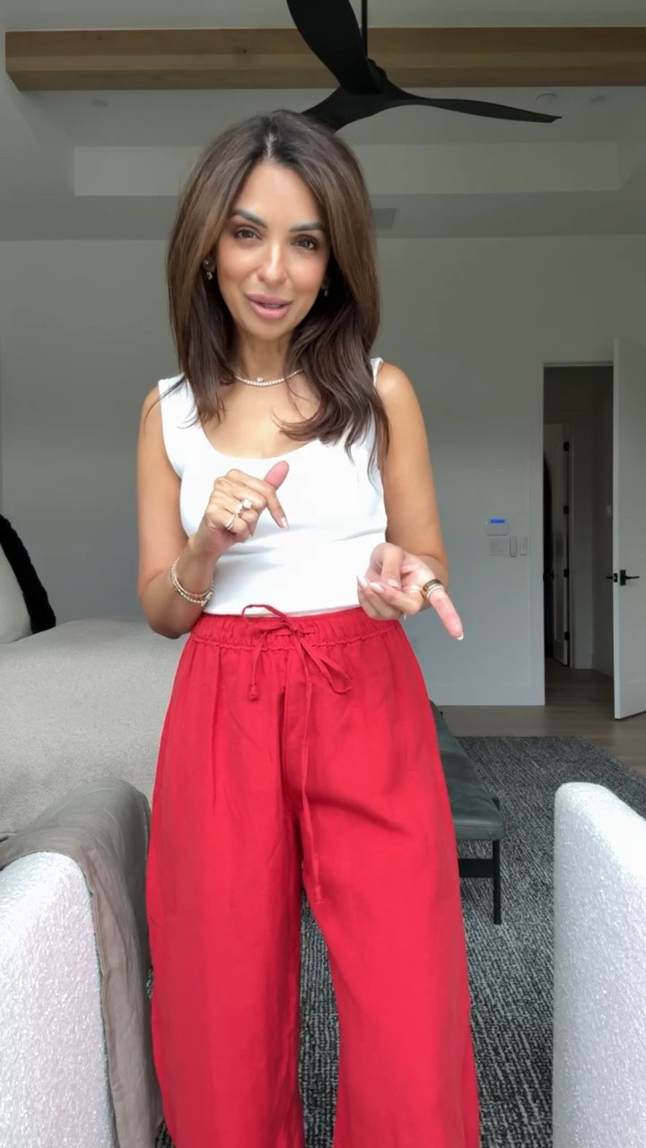 Red is trending for fall and I’m OBSESSED with these pants! So flattering. I’m wearing size XS! ❤️

#LTKSeasonal #LTKOver40 #LTKPetite
