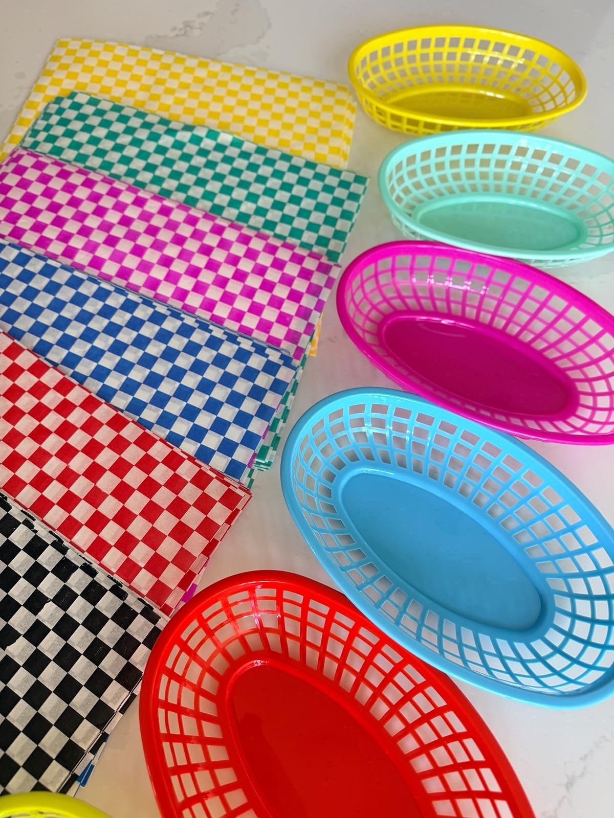 Spill-proof and stylish food baskets for any occasion. Perfect for quick clean-ups and summer lunches. #partyessentials #AmazonFinds

#LTKSeasonal #LTKfoodie #LTKmomlife
