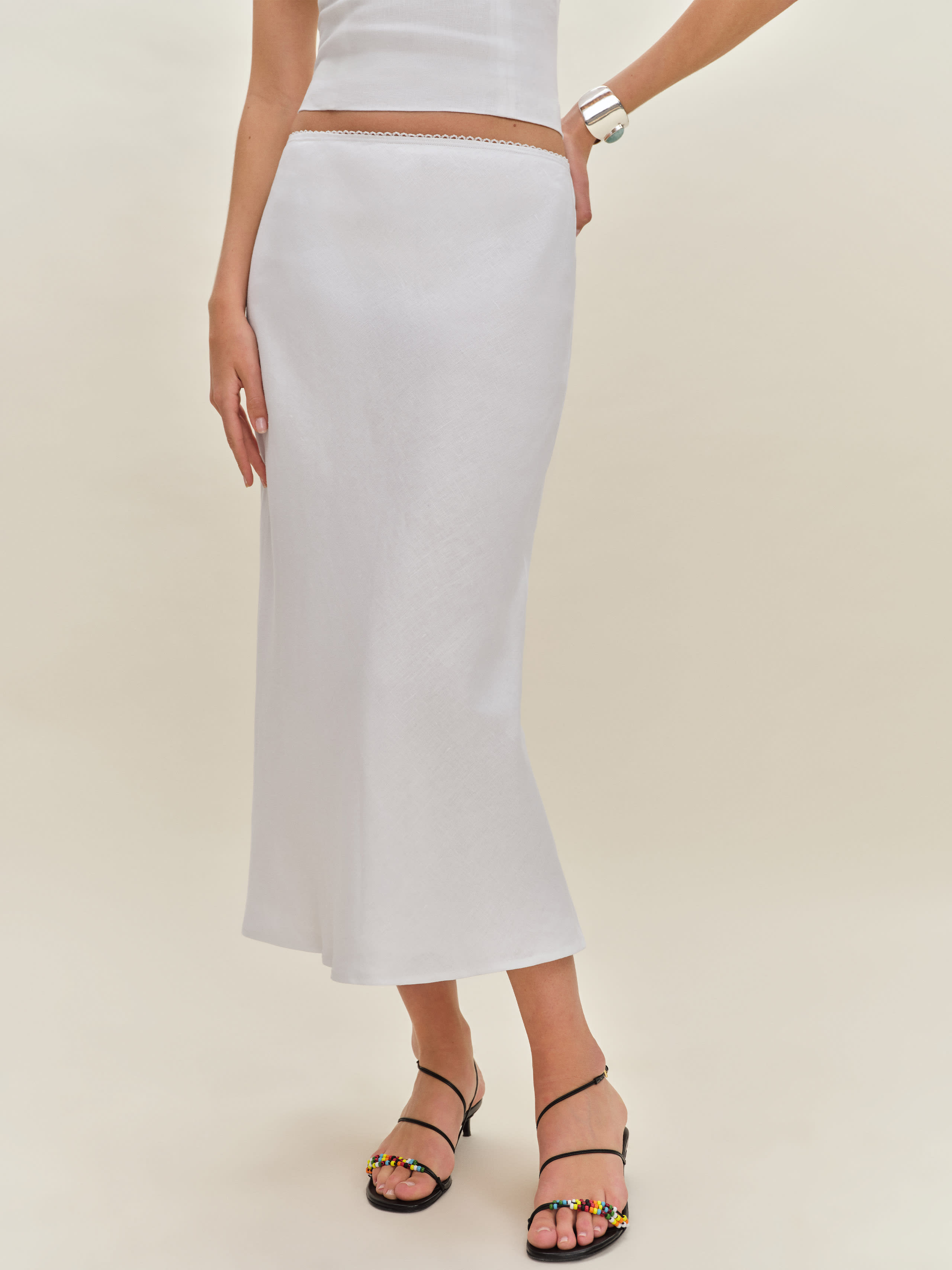 Layla Linen Skirt | Reformation (Global)