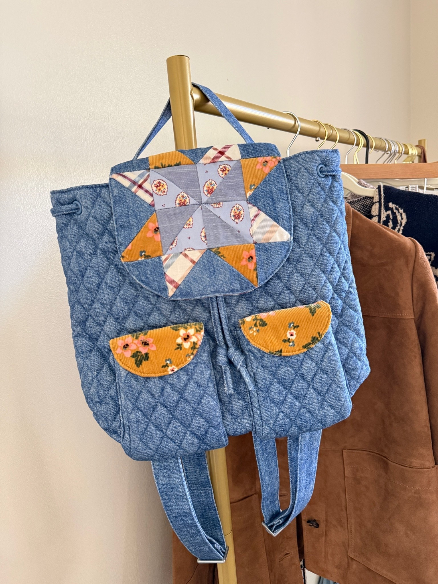 new cutie backpack!!!

#LTKSeasonal #LTKootd #LTKmomlife