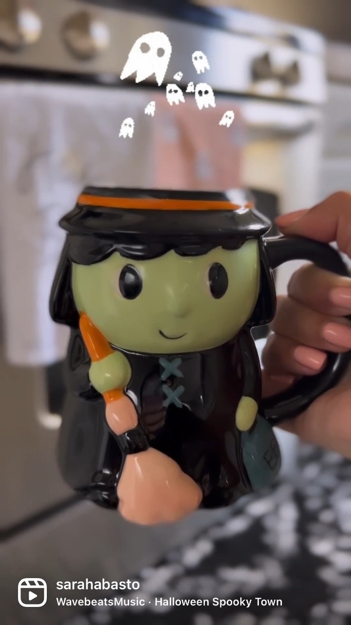 Spooky hot cocoa for a cozy night in 

#LTKHalloween #LTKhome #LTKHoliday