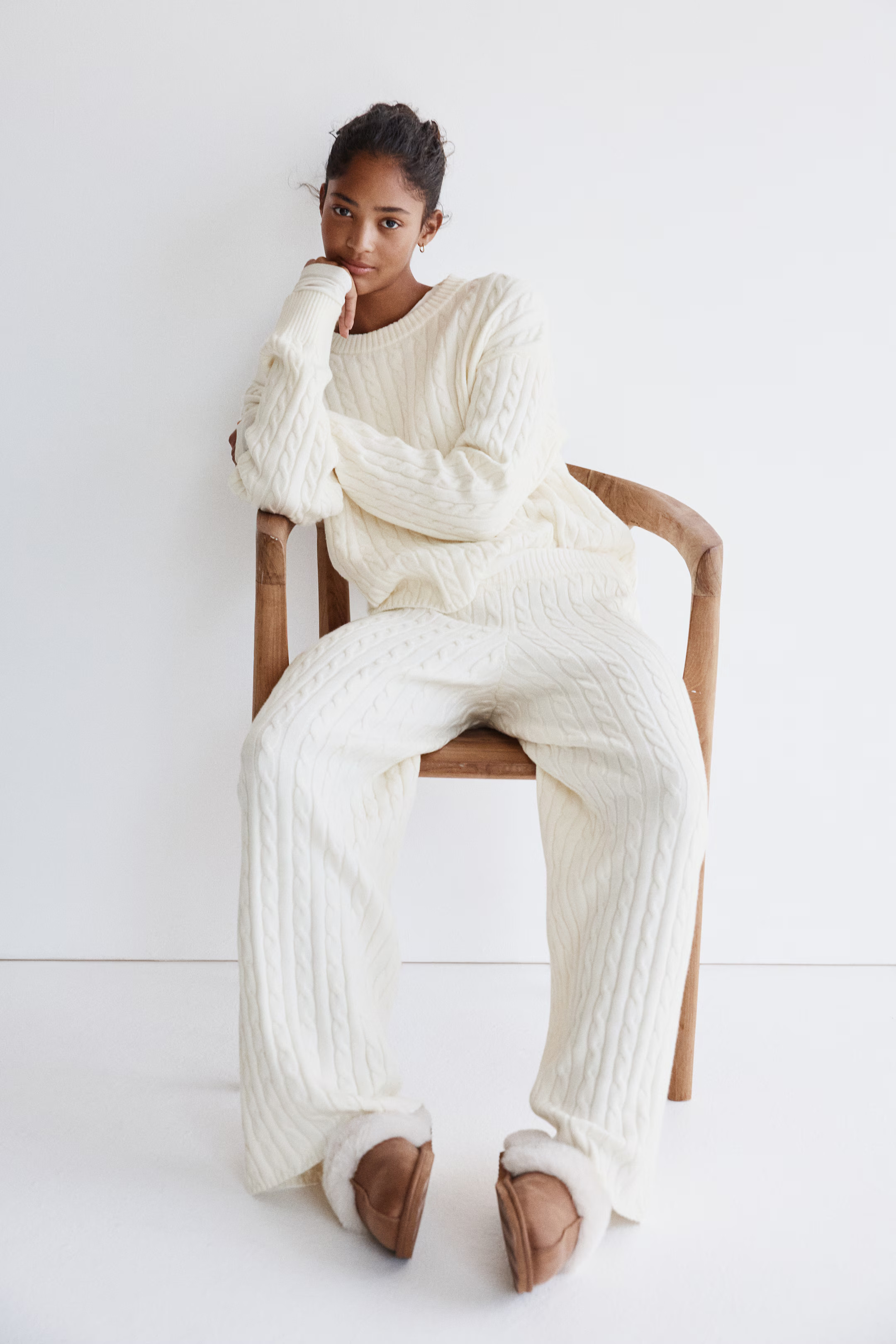 Oversized cable-knit jumper | H&M (UK, MY, IN, SG, PH, TW, HK)