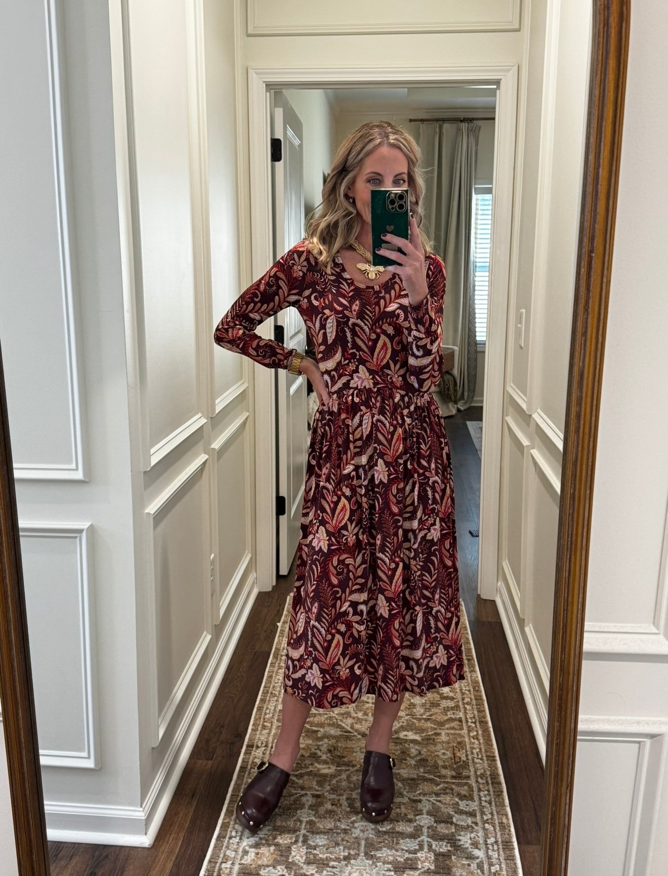 Comment DRESS and I’ll send you the links! 🍂

Walmart understood the fall dress assignment! These are ALL under $30 and so good for fall family pictures, work, church, Thanksgiving… basically all the fall things. Affordable, flattering, and they look WAY more expensive than they are. Which one are you picking?!

Walmart fall fashion | Walmart dresses | fall dresses under $30 | fall family photo outfits | affordable fall outfits | teacher style | fall workwear | Thanksgiving outfit | Walmart finds