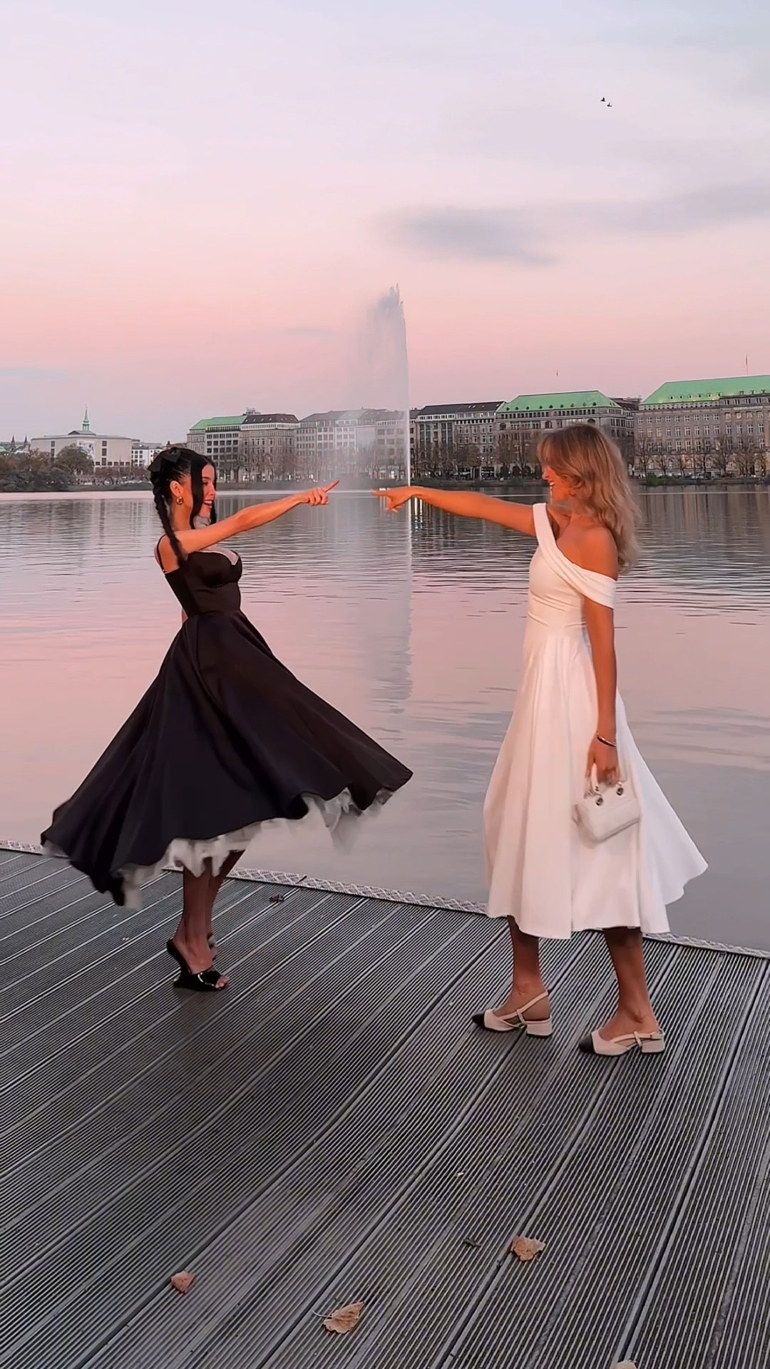 Girls just wanna have fun 💋

#LTKpartywear #LTKeurope #LTKdeutschland