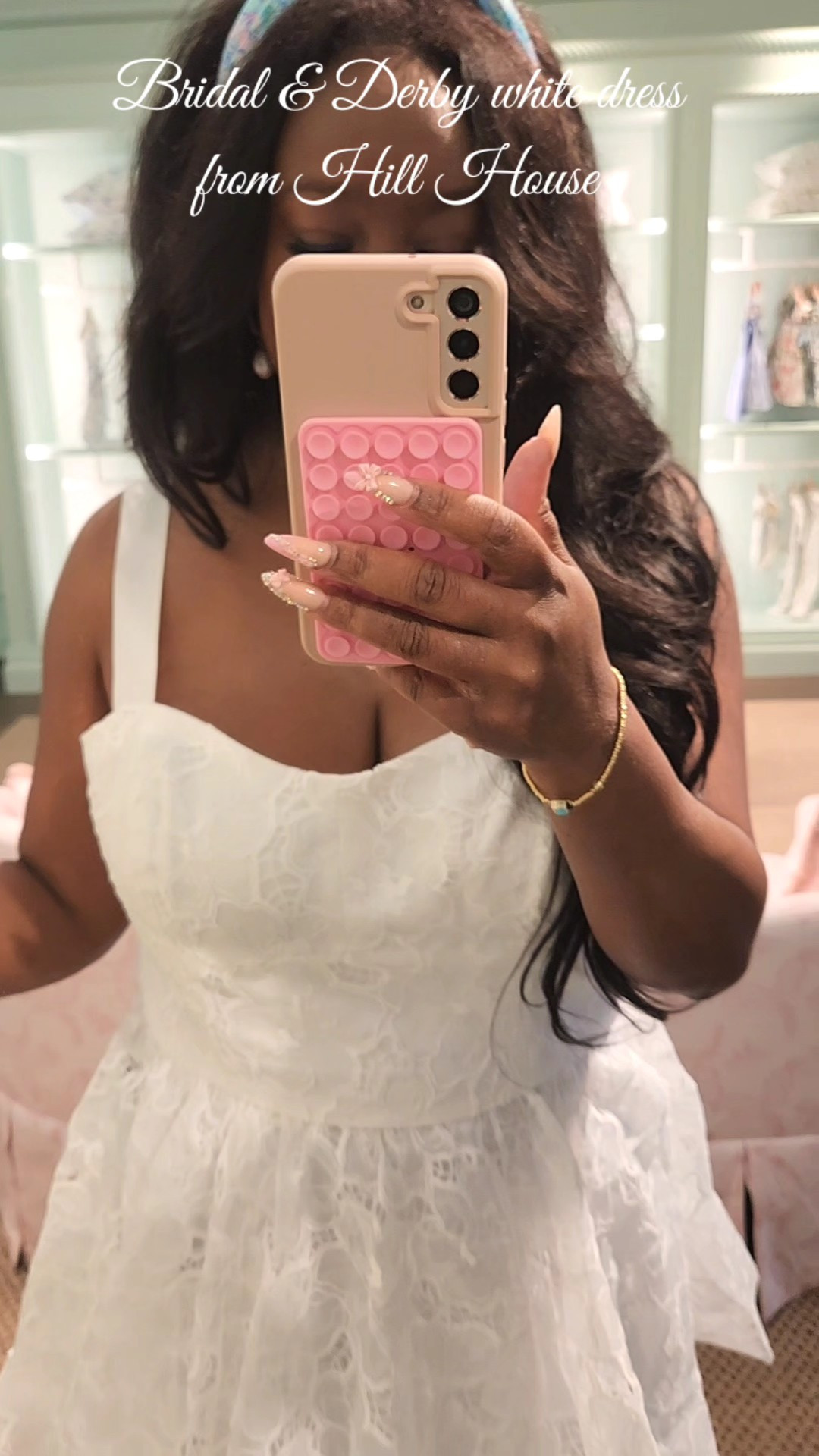 I am wearing a size XL in this dress. 

