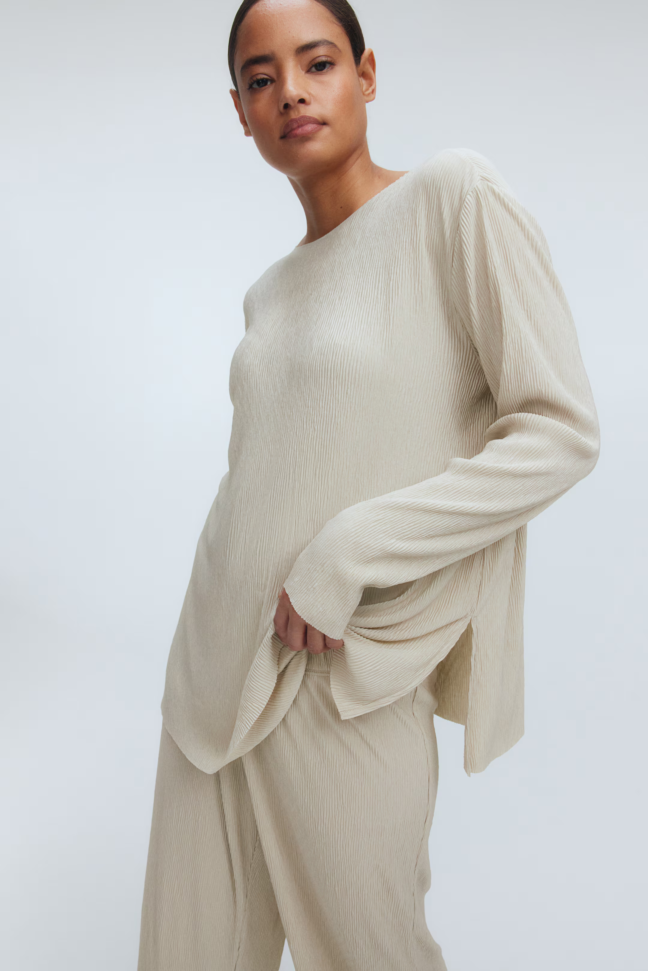 MAMA Before & After Crinkled Set | H&M (US + CA)