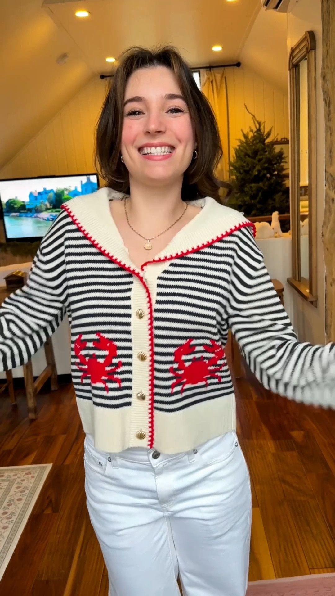 The best coastal granddaughter sweater of all time! 🦀 the blue and white stripes, the crabs, it's just so cute! 🦀 I am 5 foot 3 wearing XXS! 



#LTKootd #LTKFindsUnder100 #LTKgrwm