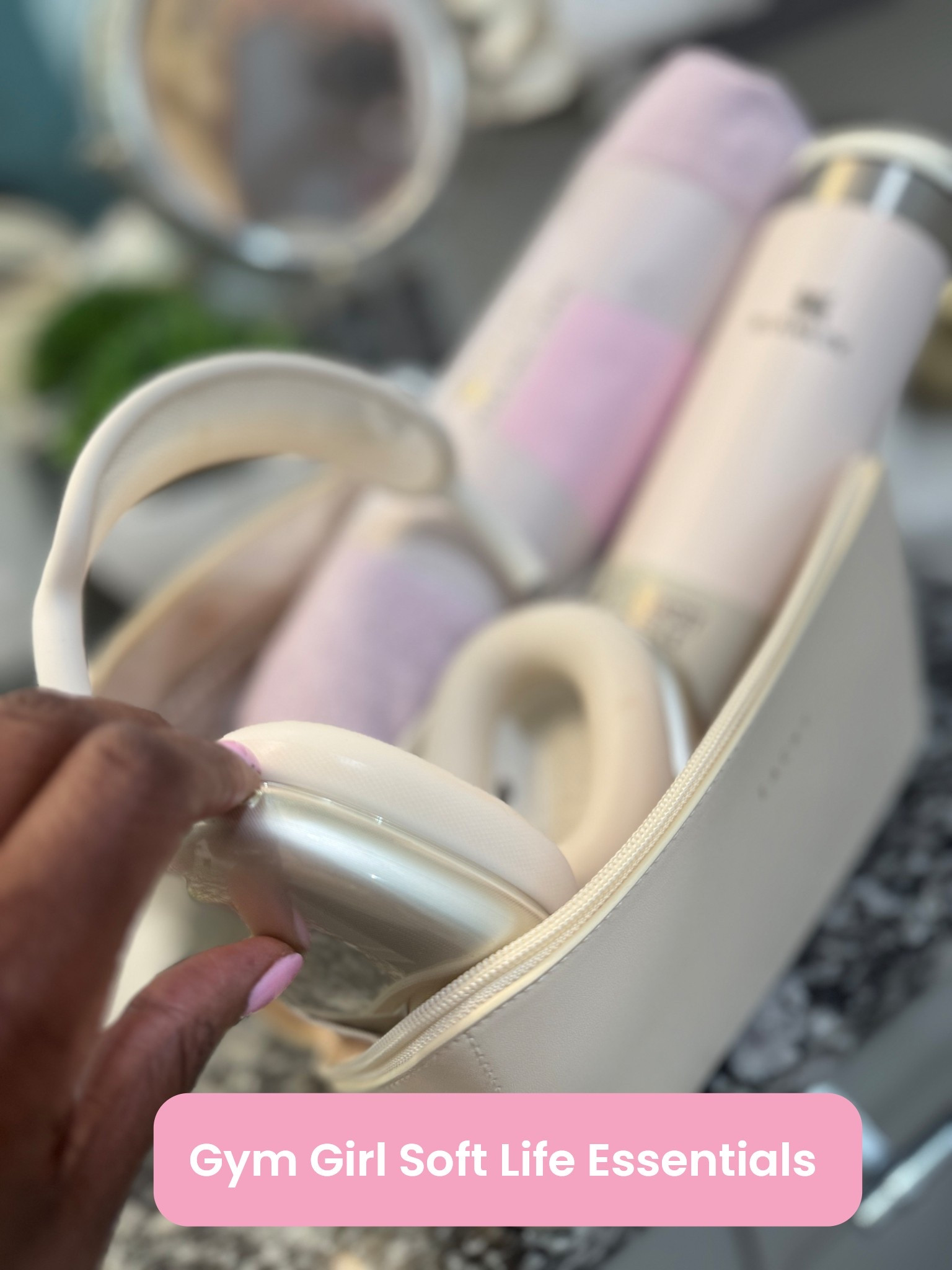 Hydrate, Rest, Stretch, Eat, Repeat 💗

#LTKOver40 #LTKActive #LTKgrwm