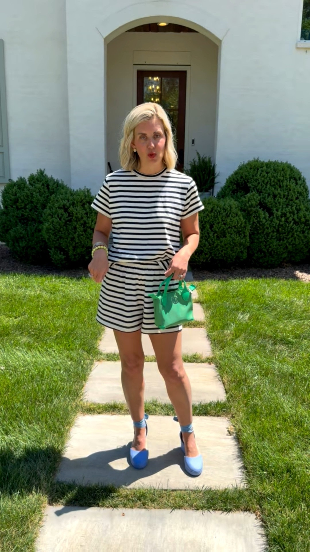 The set I have been wearing on repeat!! It comes in so many amazing colors too. 
Top - xs
Shorts - small
Shoe - 8 tts 

*use Catherine20 at A+B

#LTKgrwm #LTKmomlife

#LTKdayinmylife