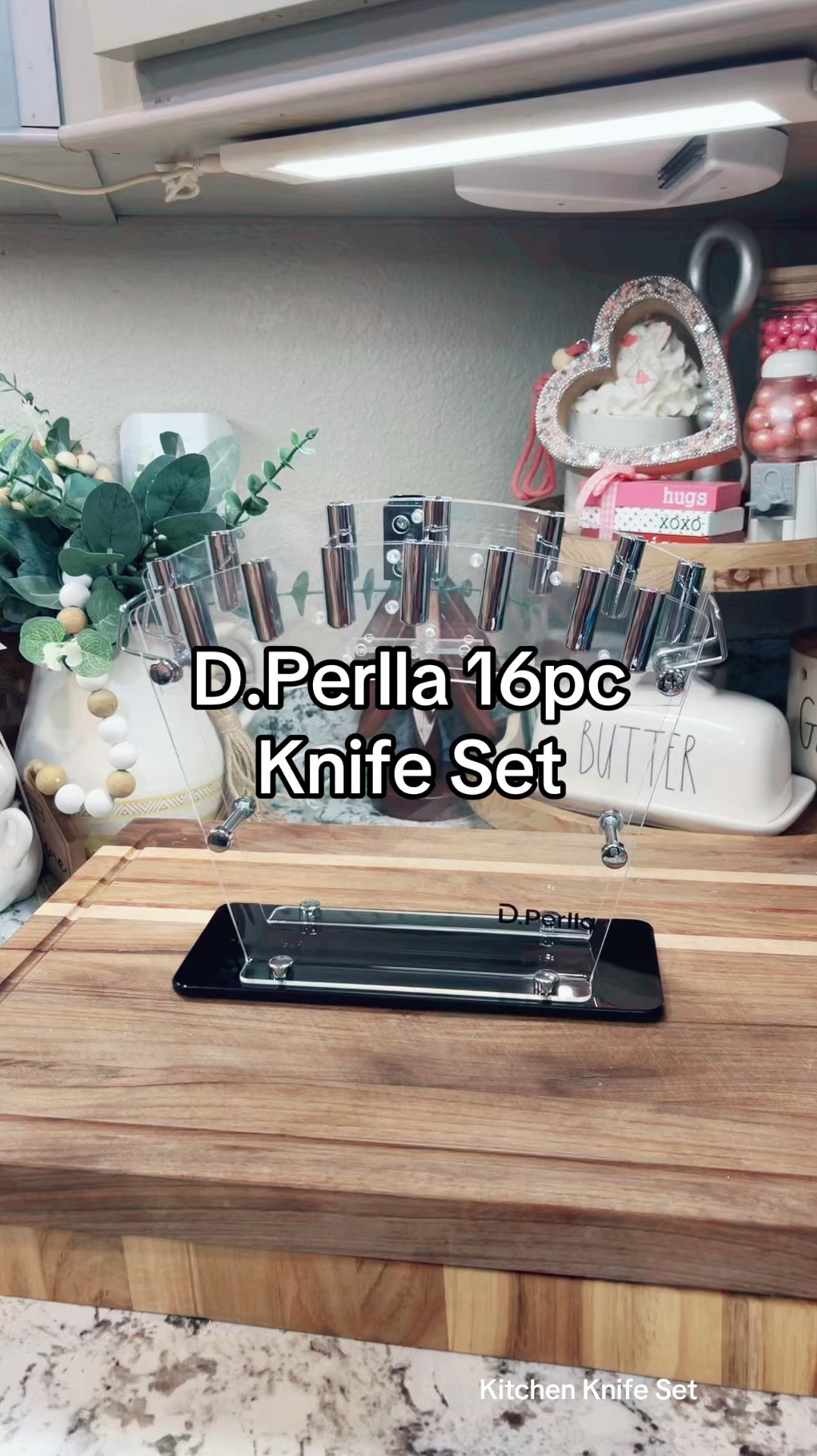 D.Perlla 16 Pieces Black Kitchen Knife Set
Beautifully Crafted, super sharp and stylish.
Grab Here: https://amzn.to/4igxw0j

#knifeset #cookingtips #chefsknife #cookingutensils #kitchenknifeset
#neverdull #knifesharpening #kitchengadgets #KitchenEssentials
#ChefInTheMaking #CookingWithStyle #CommissionsEarned

#LTKSaleAlert #LTKHome #LTKWatchNow