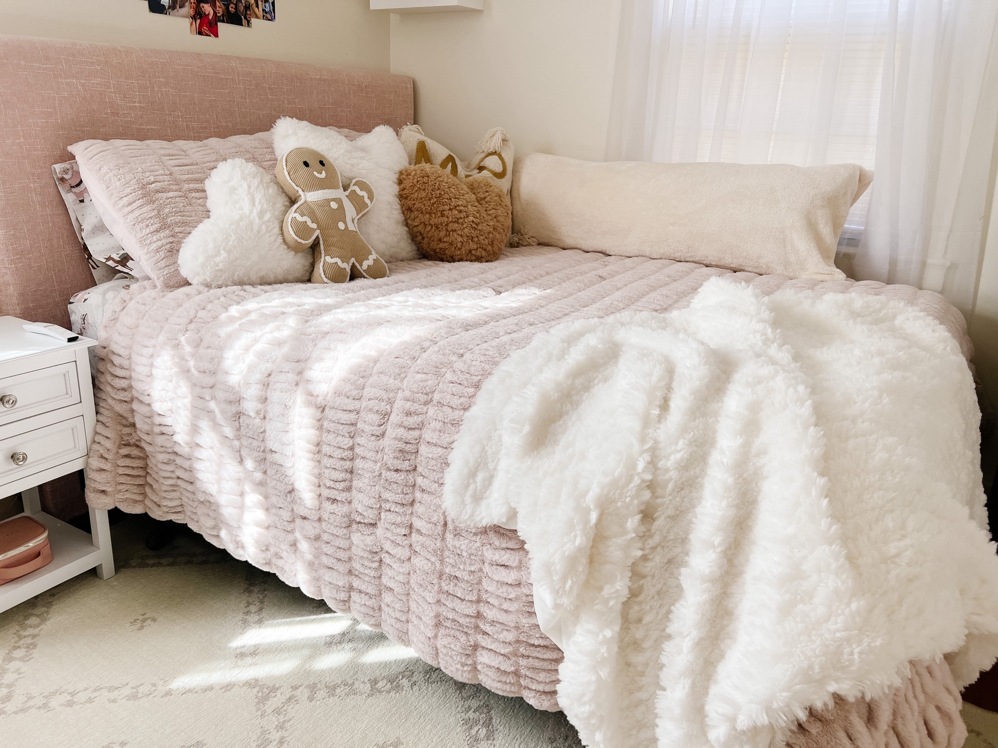 Teen Christmas bedroom. Gorgeous bedding, pillows, twinkle lights, Christmas sheets, rug, and decor from Pottery Barn Teen.  

#LTKHolidaySale #LTKHoliday #LTKSeasonal