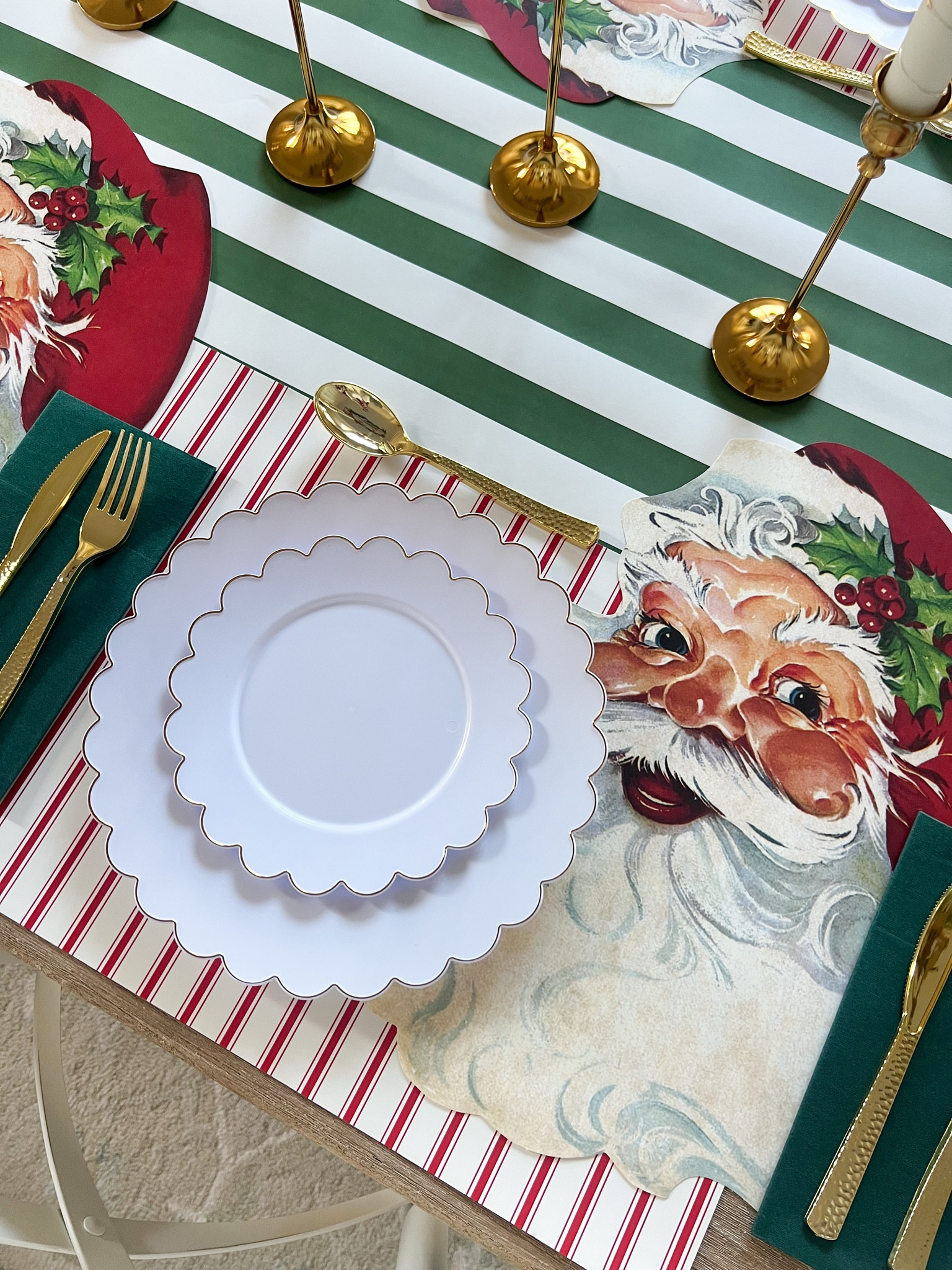 Holiday entertaining made easier with this disposable place setting! 

#LTKParties #LTKHoliday #LTKSeasonal