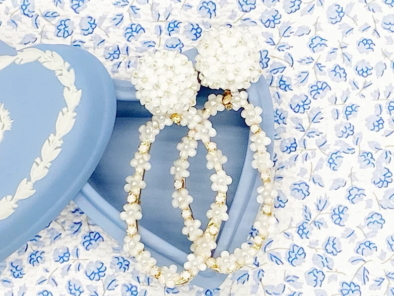 Statement Earrings/white Flower Earrings/flower Bouquet/floral | Etsy | Etsy (US)