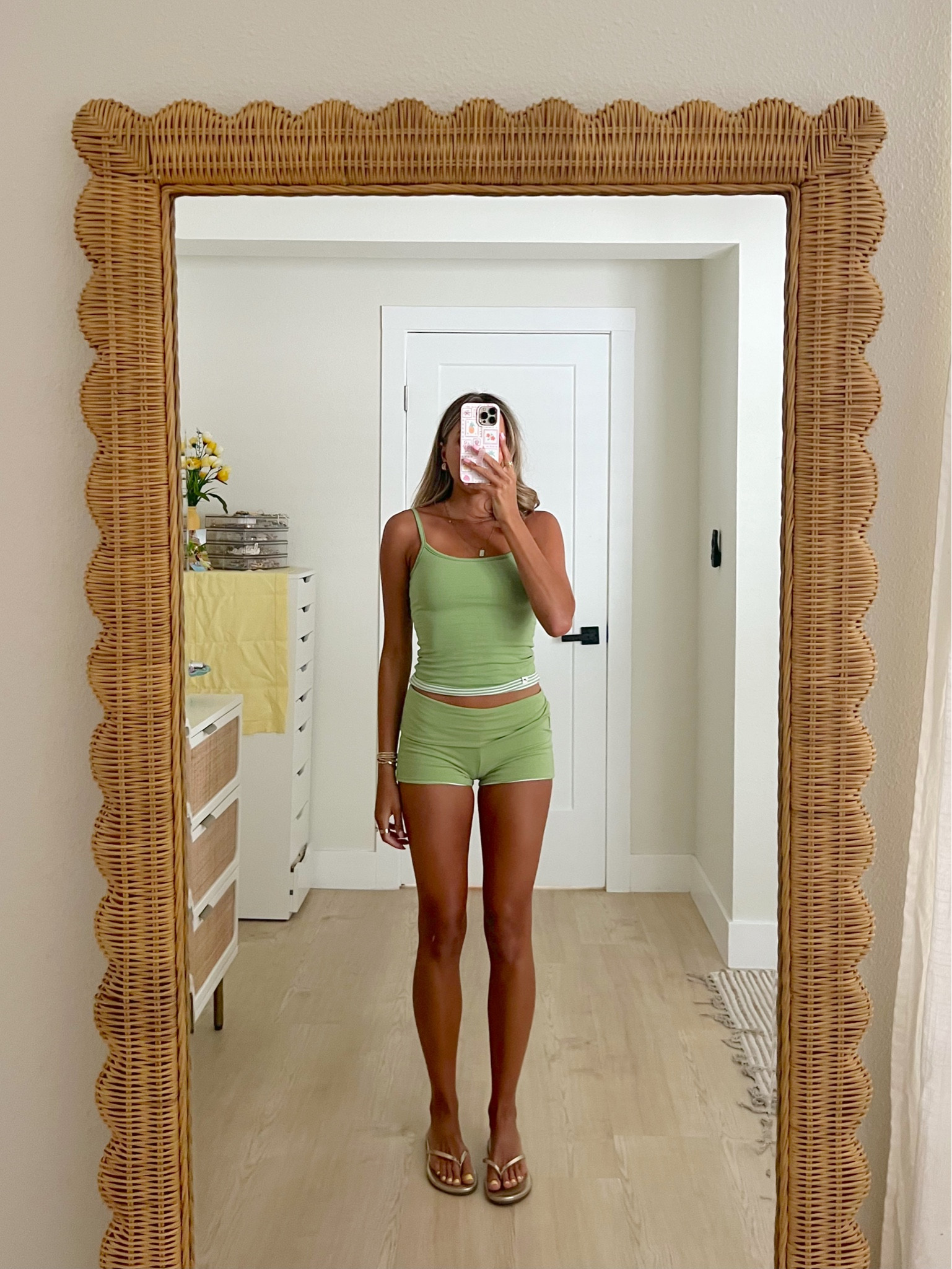 summer outfit ideas from
Hollister ⭐️ code HCOMCKENZIE for an extra 20% off making some of these summer staples under $35 #hollister #hollisterpartner #hollistercode #tryon

#LTKootd