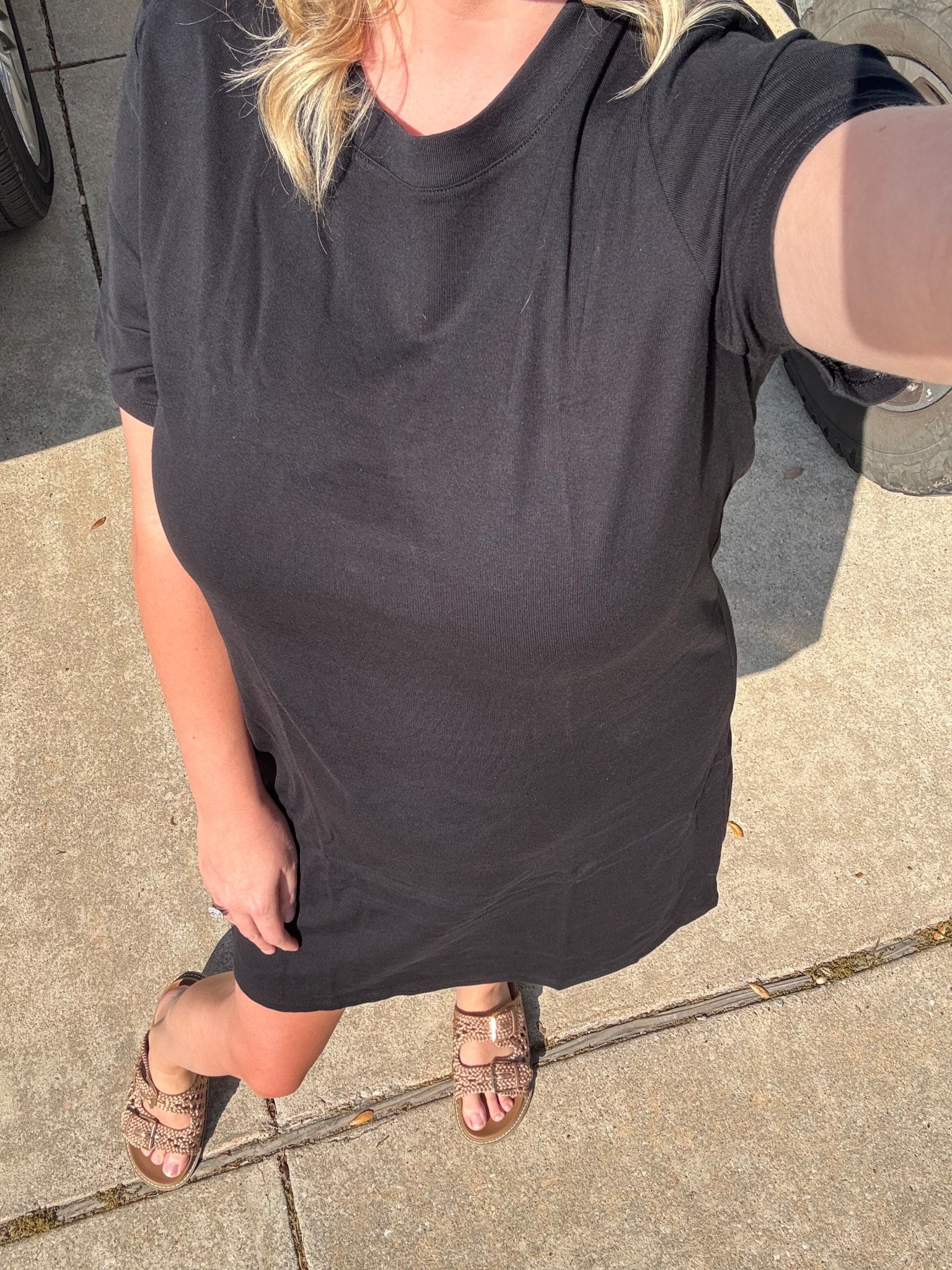 Love an easy tshirt dress!!
Wearing a size medium 