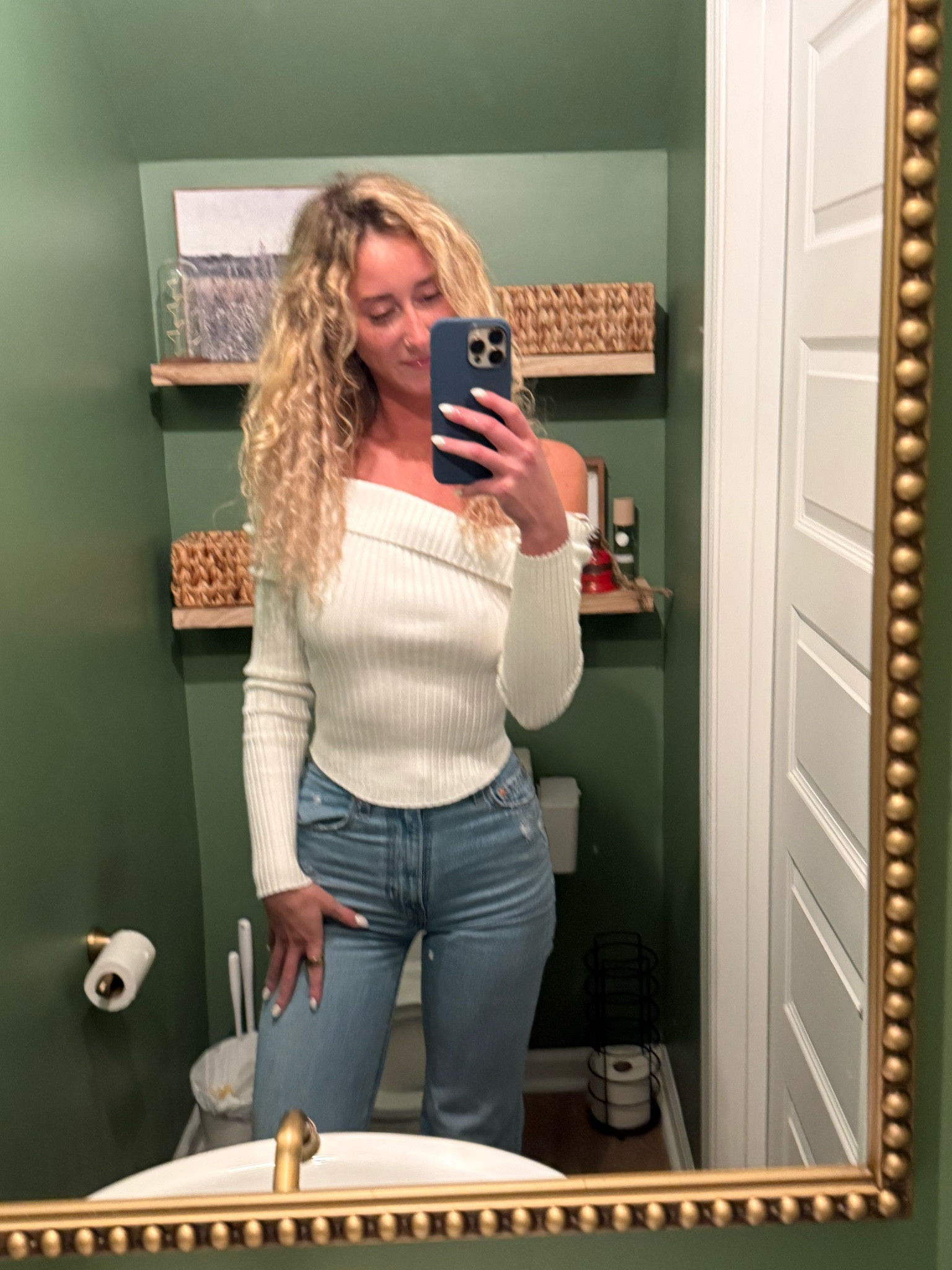 Casual fit for friends. Paired with my high top chucks 

#LTKFindsUnder100 #LTKStyleTip #LTKSeasonal