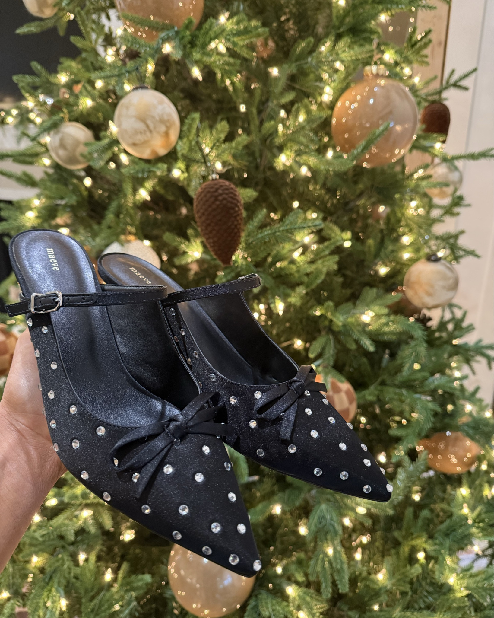 Cutest holiday shoes from Anthro!

#LTKootd #LTKHoliday