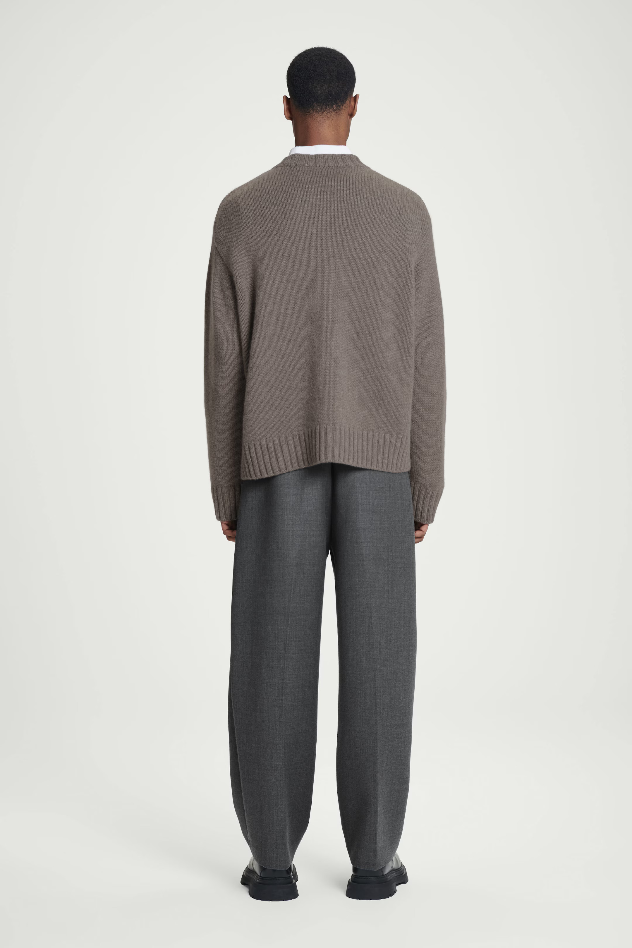 GROBSTRICKPULLOVER AUS REINEM KASCHMIR - BEIGE | COS (EU)