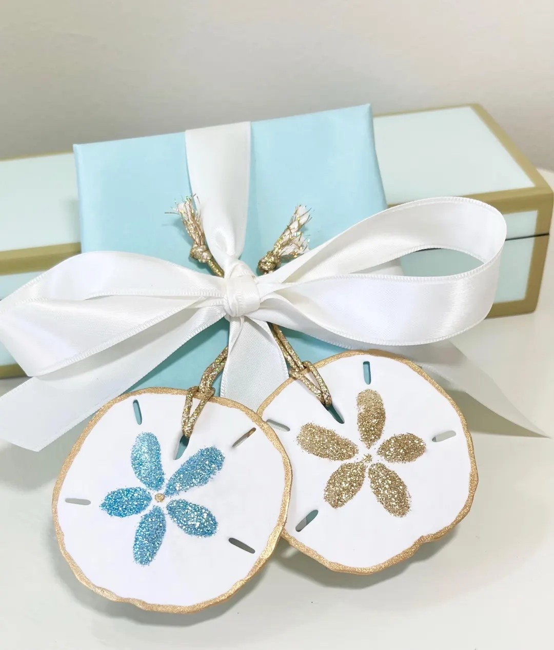 Real Sand Dollar Ornament or Gift Tags 


#LTKGiftGuide #LTKHome #LTKHoliday