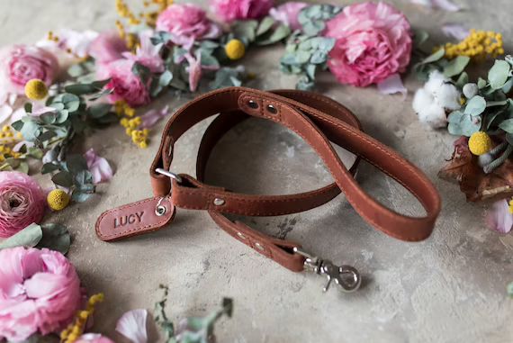 Personalized leather dog leash, personalized dog leash, leather personalized dog leash, leather d... | Etsy (US)